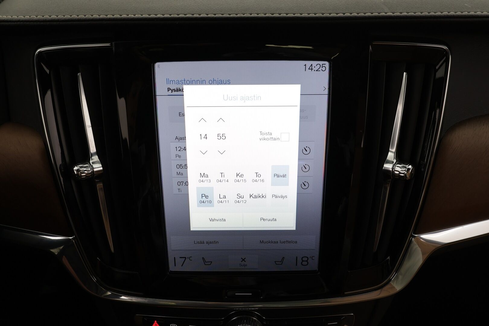 Volvo V90 2020 D4 AWD Business Inscription aut - ACC | Webasto | Panorama | Muistipenkki | Full LED | P.Kamera | Sporttinahat | BLIS |Suomi-auto | Kahdet renkaat aluvanteilla | ALV