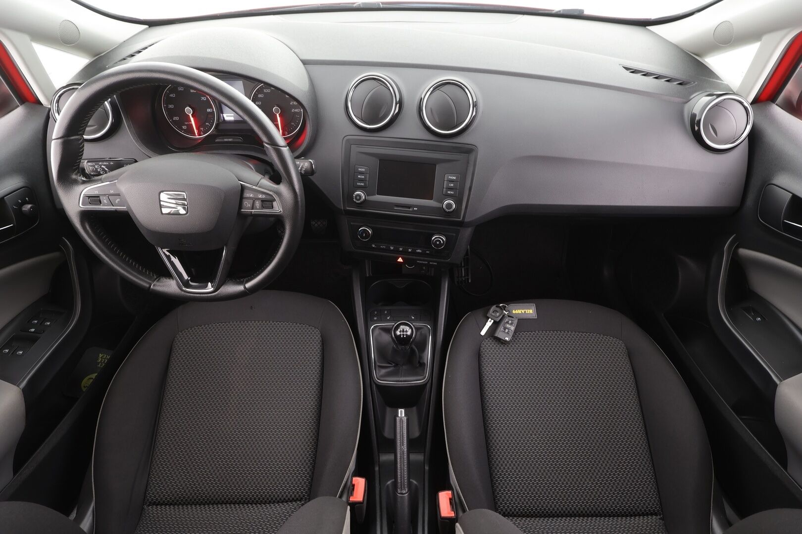 Seat Ibiza 2017 1,2 TSI 85 Style - | Vakkari | Lohko | P.tutka | Autom. Ilmastointi | Bluetooth | Kahdet Renkaat |
