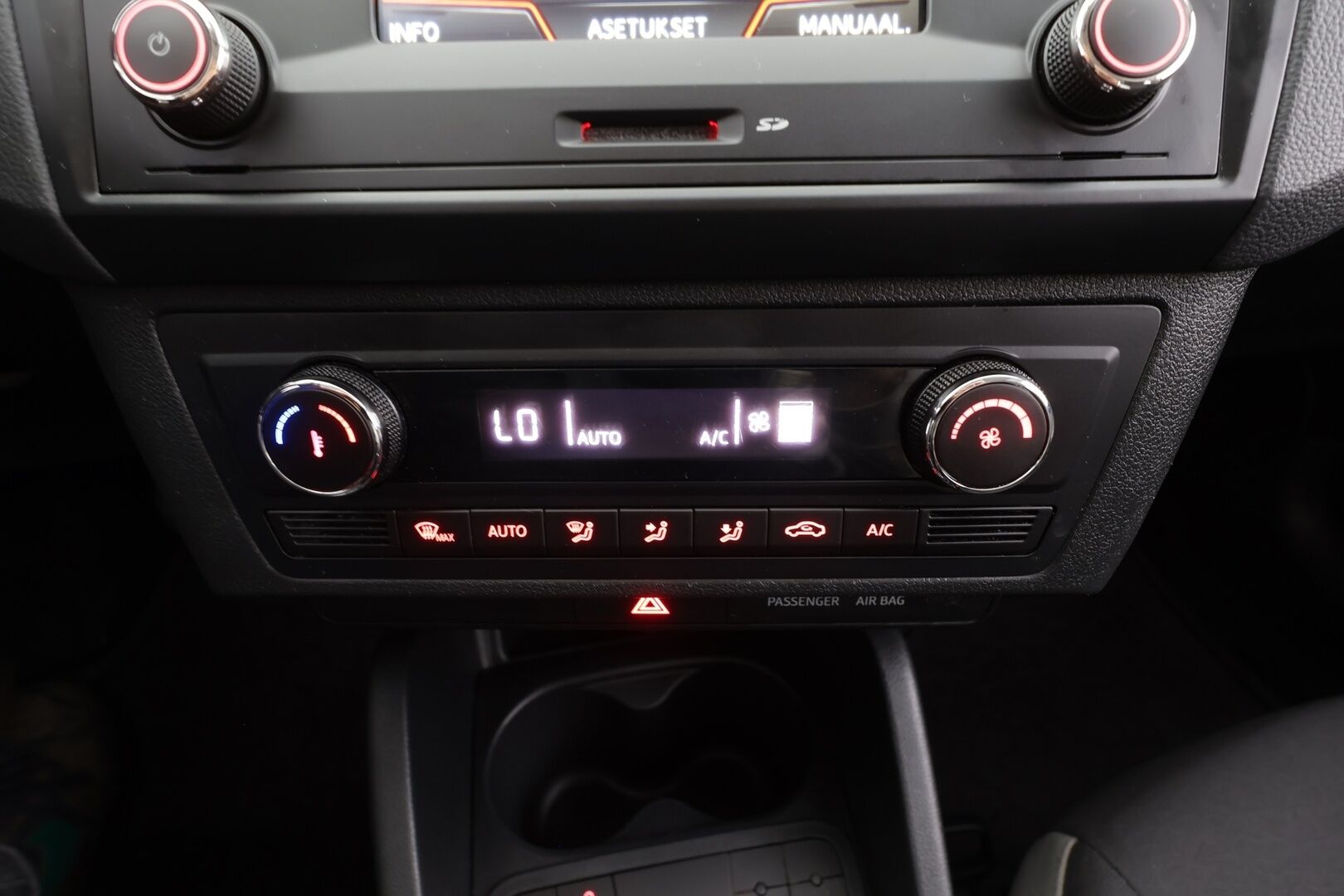 Seat Ibiza 2017 1,2 TSI 85 Style - | Vakkari | Lohko | P.tutka | Autom. Ilmastointi | Bluetooth | Kahdet Renkaat |