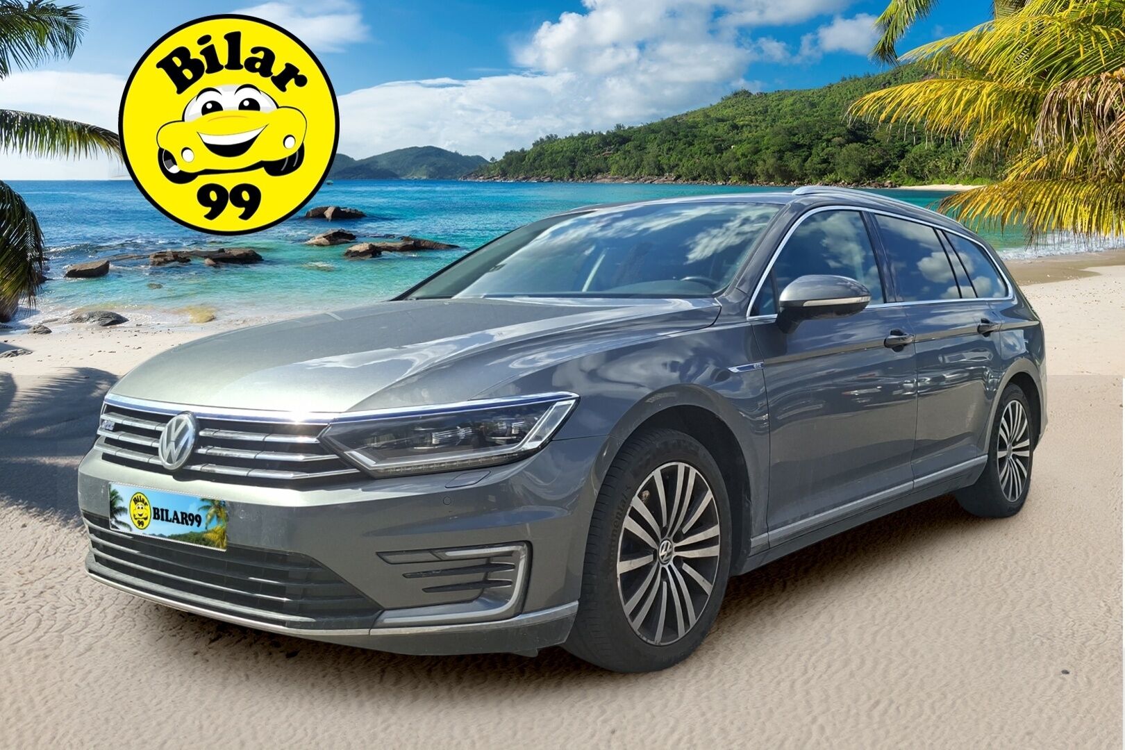 Volkswagen Passat 2016 Passat Variant GTE Plug-In Hybrid 160 kW (218 hv) DSG-automaatti - | Digimittaristo | Panorama | Adapt.vakkari | Kuolleenkulmanvaroitin | Webasto | Sähköinen vetokoukku | Anroid Auto & Apple car play | Metalliväri |