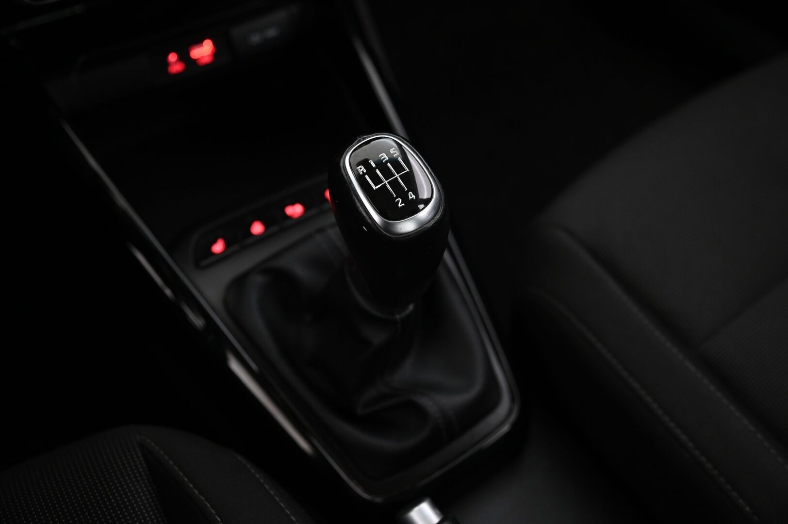 Kia Rio 2020 1,0 T-GDI ISG 100hv EX EcoDynamics *Kamera / Vakkari / Appconnect / Lohko / 2x renkaat* - Suomiauto / BT / Lämpöratti