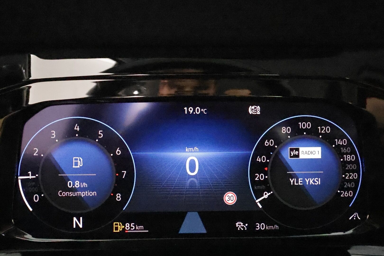 Volkswagen Golf 2020 First Edition Style Premium 1,5 eTSI (MHEV) DSG **Muistipenkki / Webasto / Digimittari / Matrix LED / Adapt.vakkari - Merkkihuollettu / Kahdet renkaat aluvanteilla