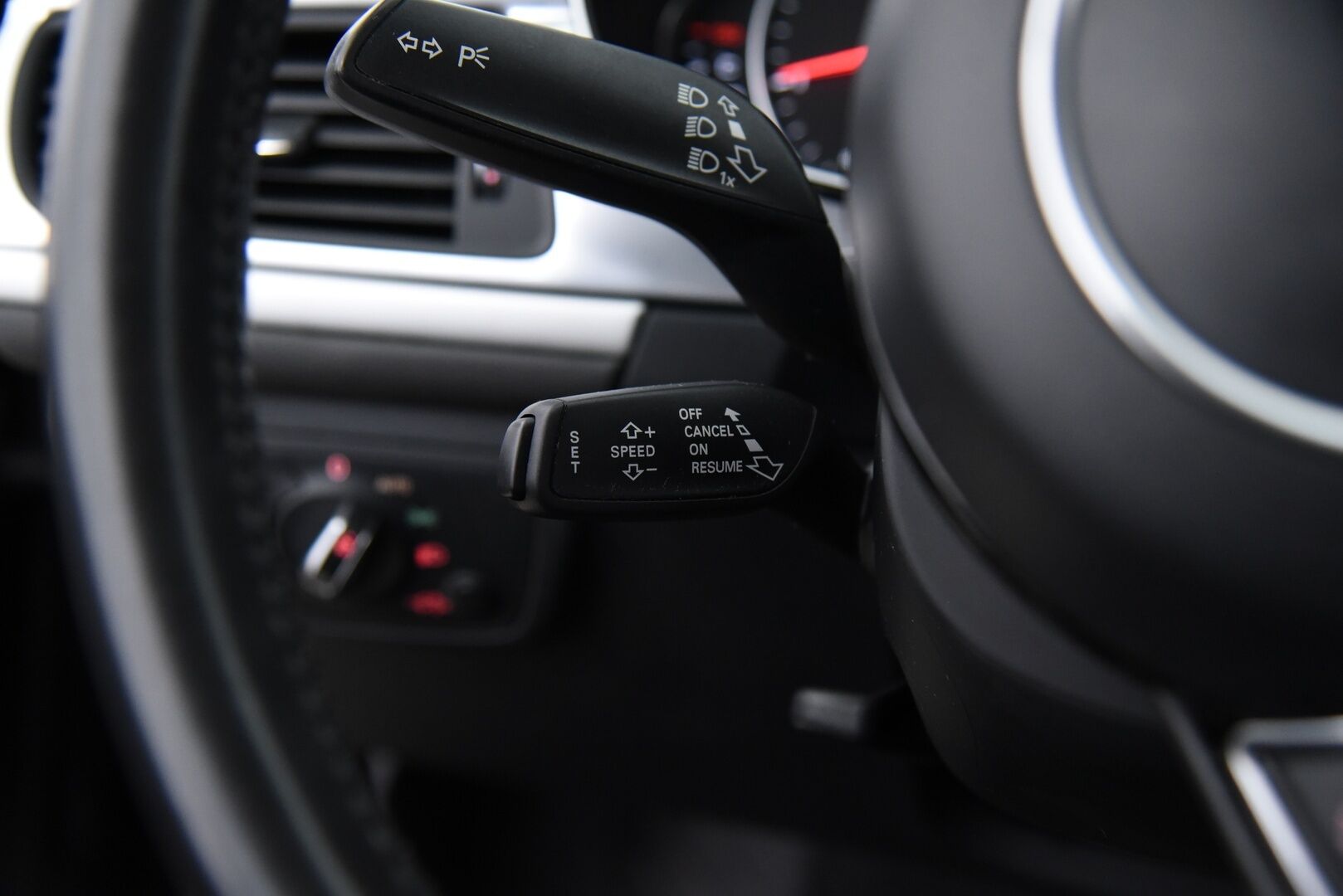 Audi A6 2017 Avant Business Sport 2,0 TDI 140 kW ultra S tronic / Webasto / Xenon / Vakkari / Tulossa myyntiin!