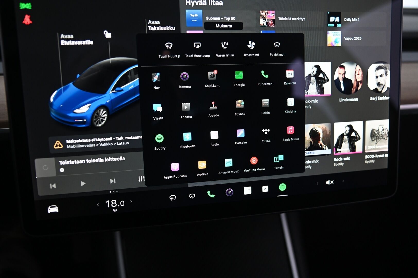 Tesla Model 3 2020 Long Range Dual Motor AWD *Vetokoukku/ Ap 3/  Premium Audio/ Lasikatto* - *Suomiauto / 2x renkaat ja vanteet / Akkutesti tehty*