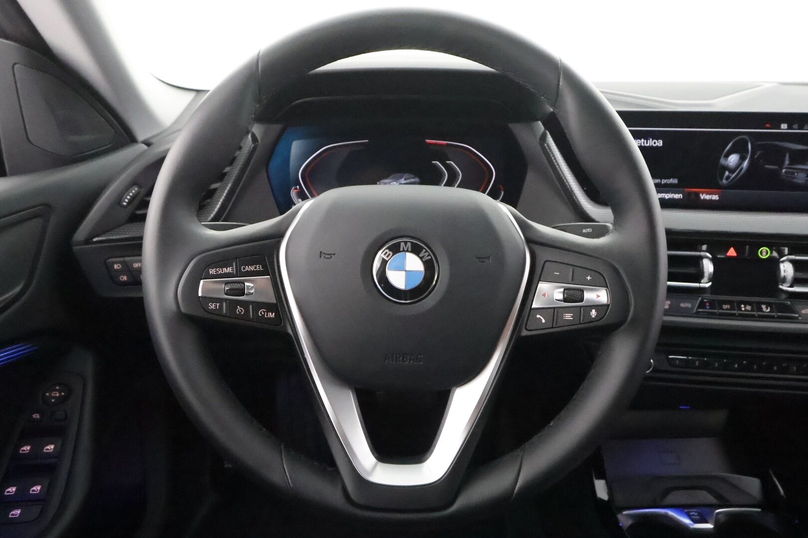 BMW 218 2020 F44 Gran Coupé 218i A Business Sport - | LED | HiFi | Puolinahat | Sporttipenkit | Ambient Light | Lane Assist | Digimittaristo | Apple & Android | P.tutkat | 1-om suomiauto | Merkkihuollot |