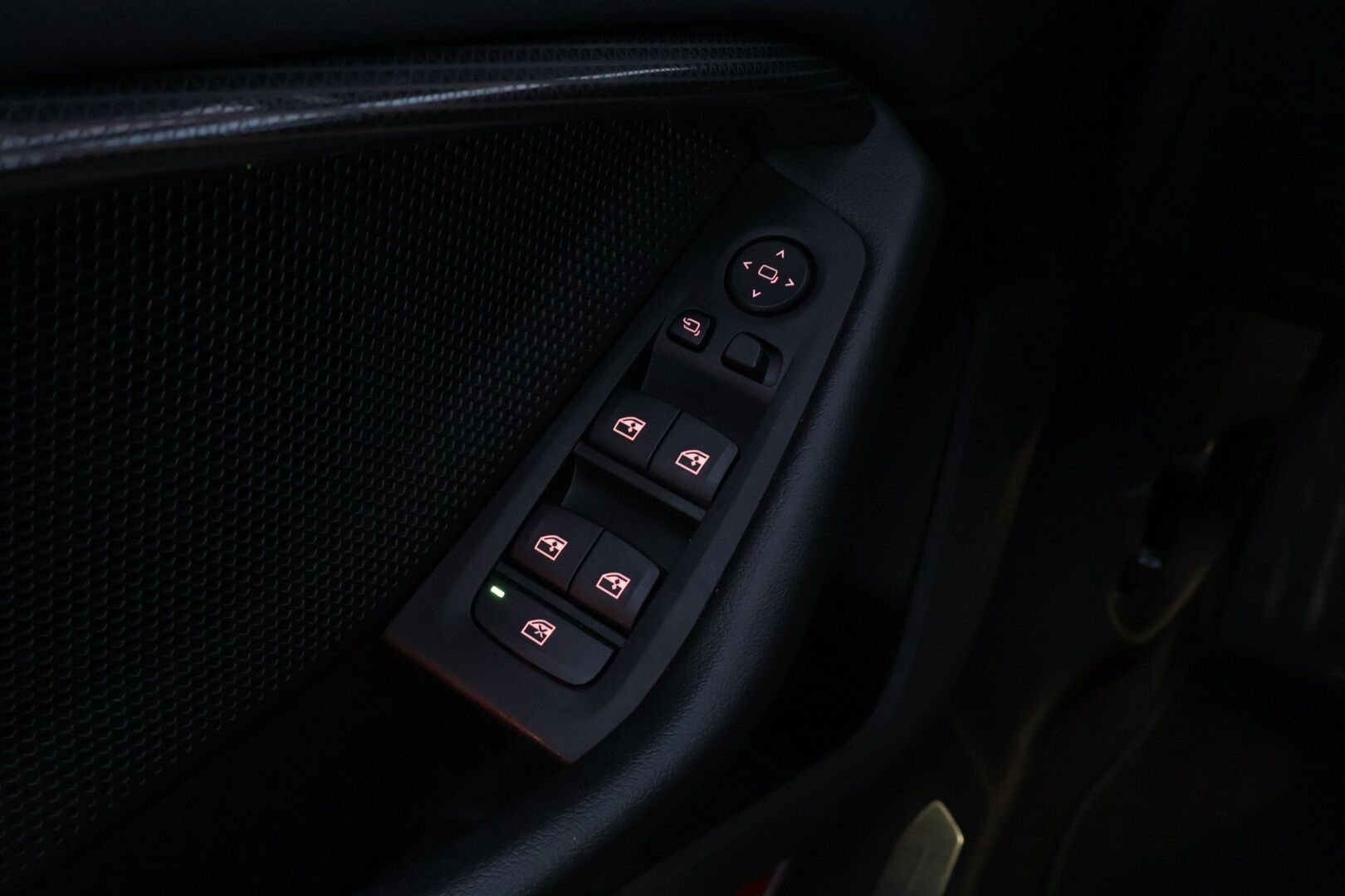 BMW 218 2020 F44 Gran Coupé 218i A Business Sport * LED-valot / P.Tutkat / Sport penkit / Melbourne Red / Digimittaristo / Lohko+Sisälämmitin * * - Suomi-auto / Pienet kilsat / 1-omisteinen - Osta nyt, maksa vasta ensi vuonna