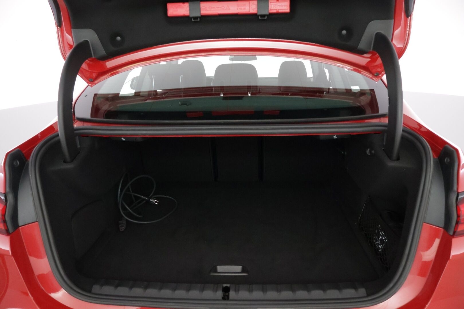 BMW 218 2020 F44 Gran Coupé 218i A Business Sport * LED-valot / P.Tutkat / Sport penkit / Melbourne Red / Digimittaristo / Lohko+Sisälämmitin * * - Suomi-auto / Pienet kilsat / 1-omisteinen - Osta nyt, maksa vasta ensi vuonna