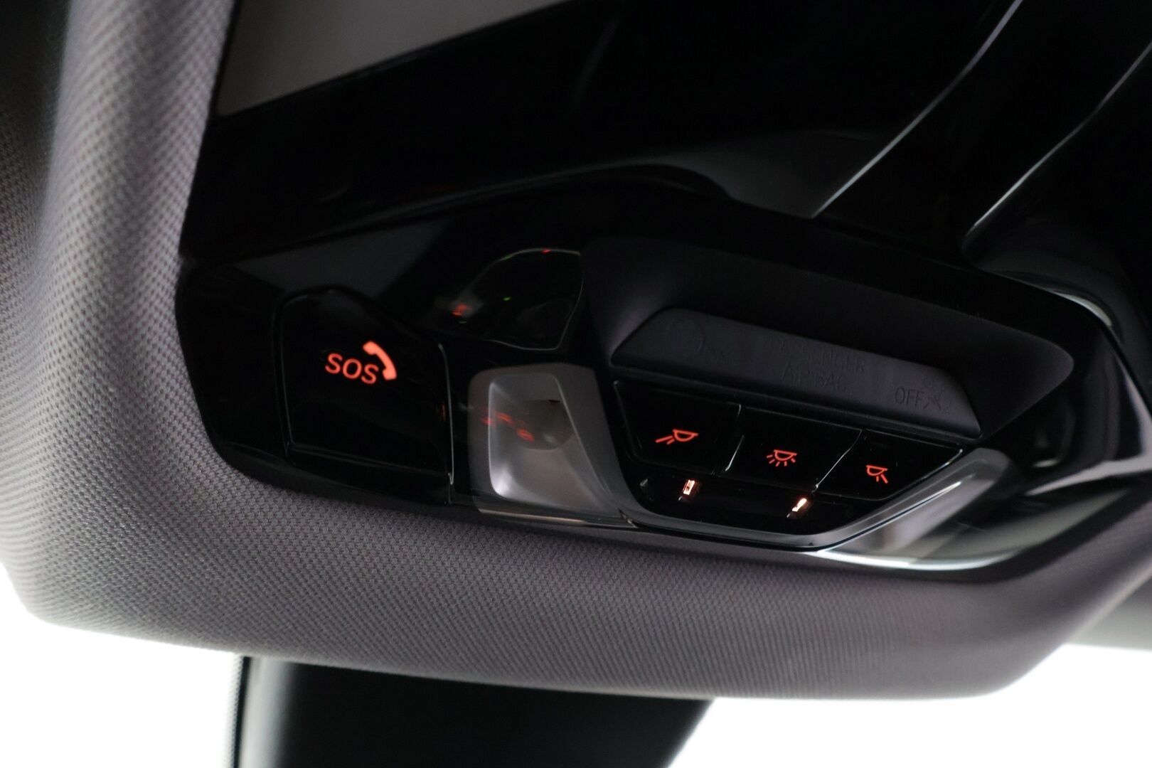 BMW 218 2020 F44 Gran Coupé 218i A Business Sport * LED-valot / P.Tutkat / Sport penkit / Melbourne Red / Digimittaristo / Lohko+Sisälämmitin * * - Suomi-auto / Pienet kilsat / 1-omisteinen - Osta nyt, maksa vasta ensi vuonna