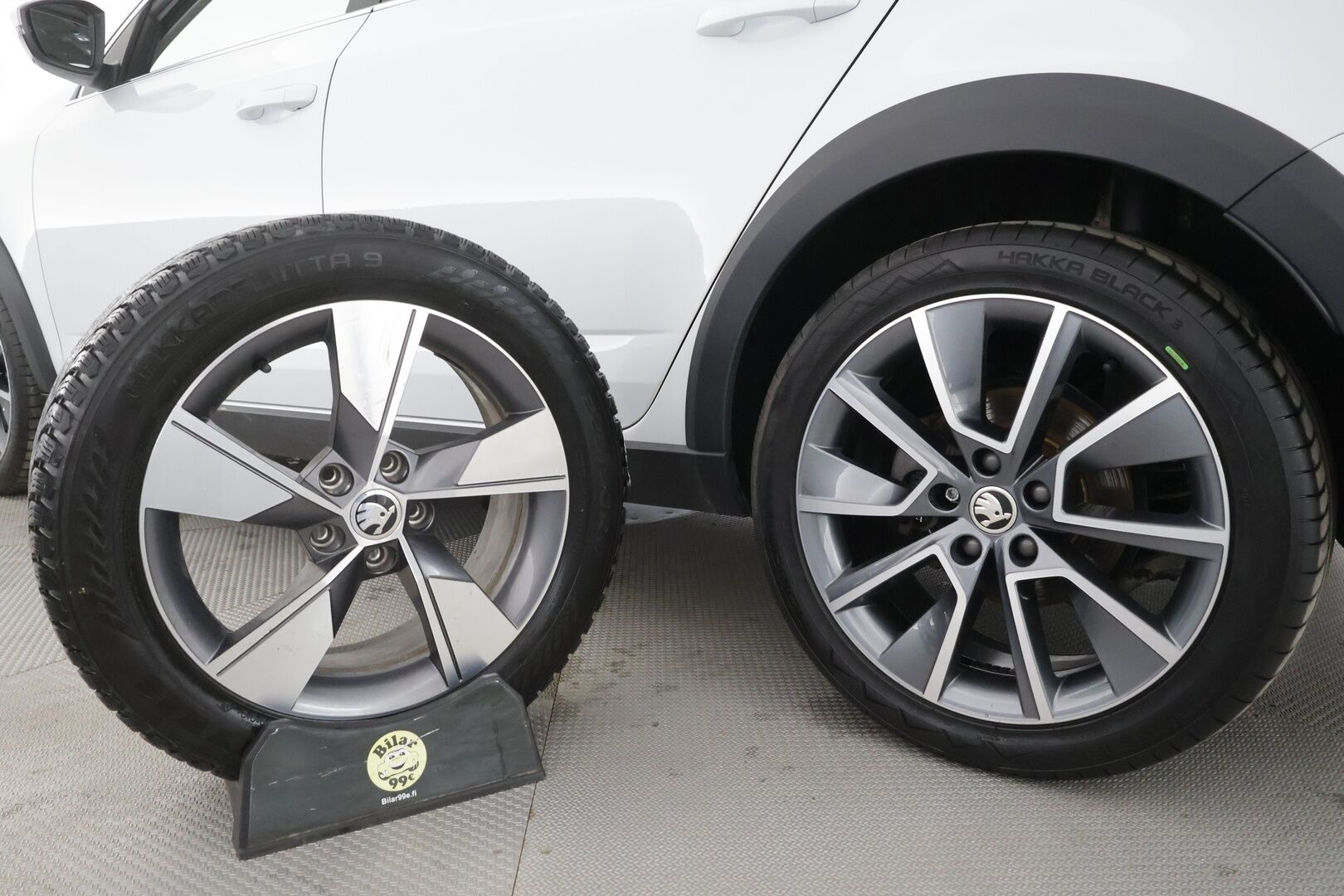Skoda Octavia 2020 Combi 2,0 TSI 190 4x4 Scout BusinessLine DSG Autom. - | Webasto | ACC | LED | P.Kamera | Kaistavahti | Katveavustin | Navi | Keyless | Apple&Android | Ratinlämmitys | LED-lisävalo | 1-om Suomi-auto | Kahdet renkaat |