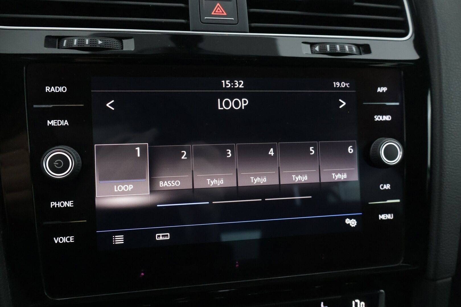 Volkswagen Golf 2017 GTE Plug-In Hybrid 150 kW (204 hv) ** Facelift / Webasto / Adapt. vakkari / Tutkat ** - * Facelift / Kahdet renkaat *