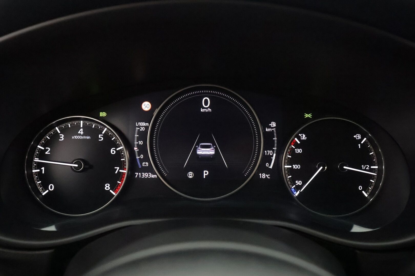 Mazda CX-30 2020 2,0 (150hv) M Hybrid Skyactiv-G Vision AT * Sisätilanlämmitin / ACC / LED / Tutka / Navi / HUD / Kaistavahti * - Suomi-auto / Kahdet renkaat aluvanteilla / Merkkihuollot - HULLUT AVAJAISHULINAT KORKOTARJOUS 3,29 %