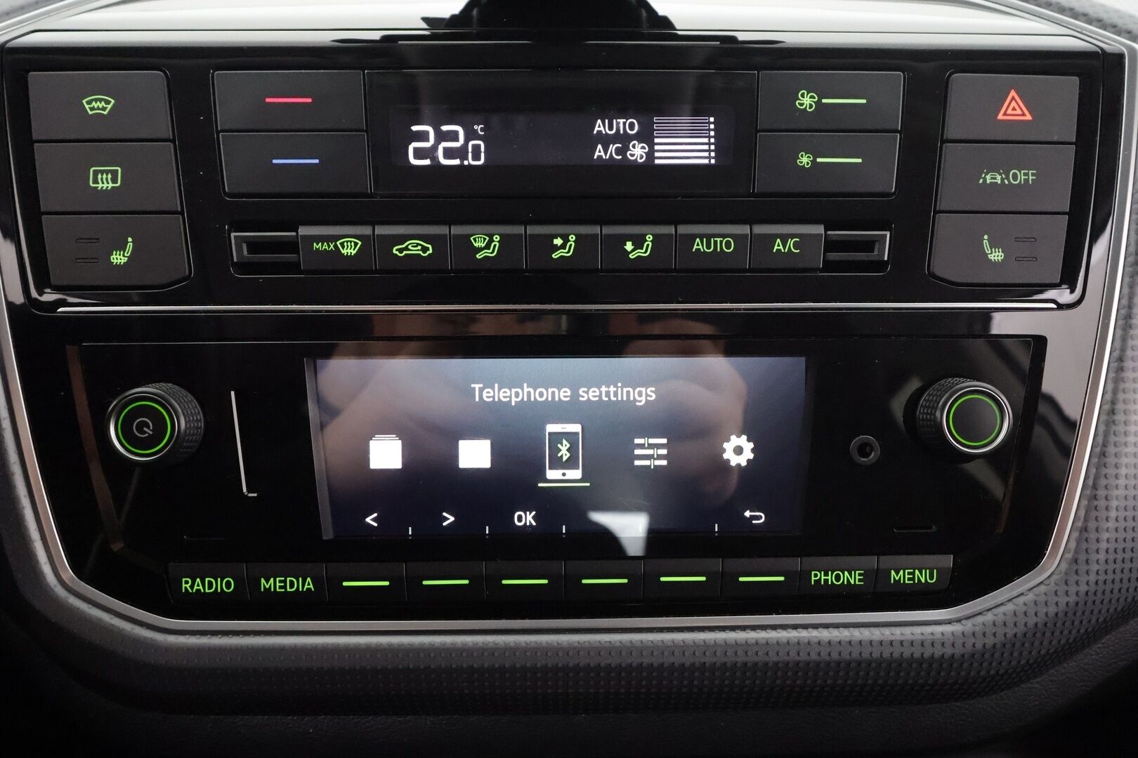 Skoda Citigo 2020 36,8 kWh 61 kW Style iV * Vakkari / P.tutka / Auto.ilmastointi / Kaistavahti / Bluetooth * - Suomi-auto / Kahdet renkaat aluvanteilla