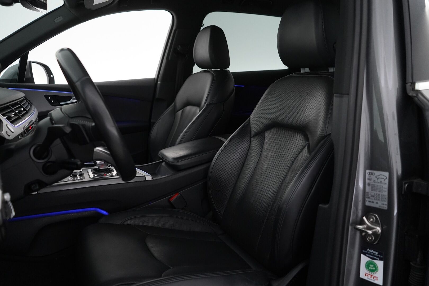 Audi Q7 2017 Business 3,0 V6 TDI e-tron quattro tiptronic * ACC / Webasto / 360° Kamera / Koukku / HUD / Ilma-alusta * - Akku kuntotarkastettu / Kahdet Audin vanteet / SUPER VARUSTEET!