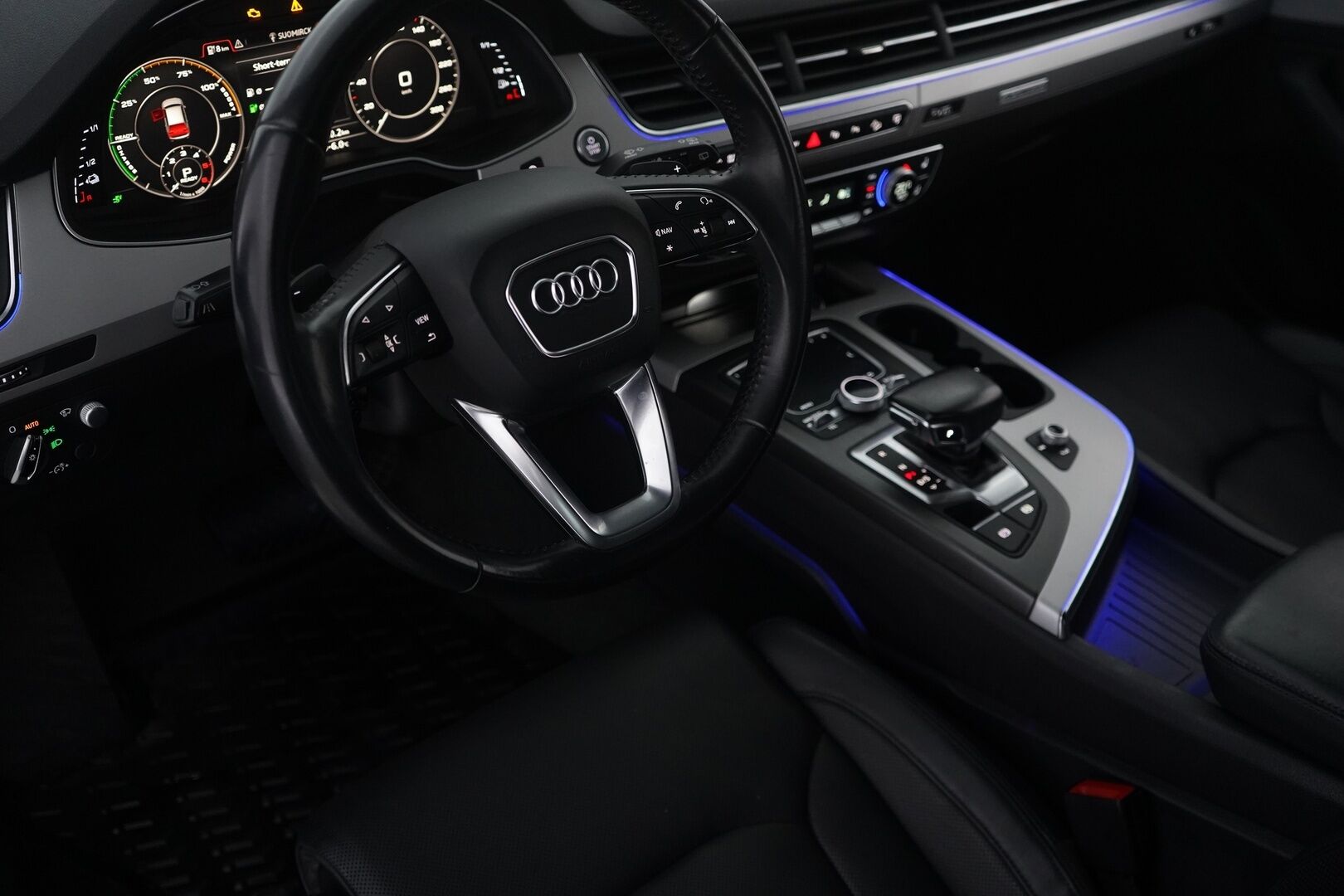 Audi Q7 2017 Business 3,0 V6 TDI e-tron quattro tiptronic * ACC / Webasto / 360° Kamera / Koukku / HUD / Ilma-alusta * - Akku kuntotarkastettu / Kahdet Audin vanteet / SUPER VARUSTEET!