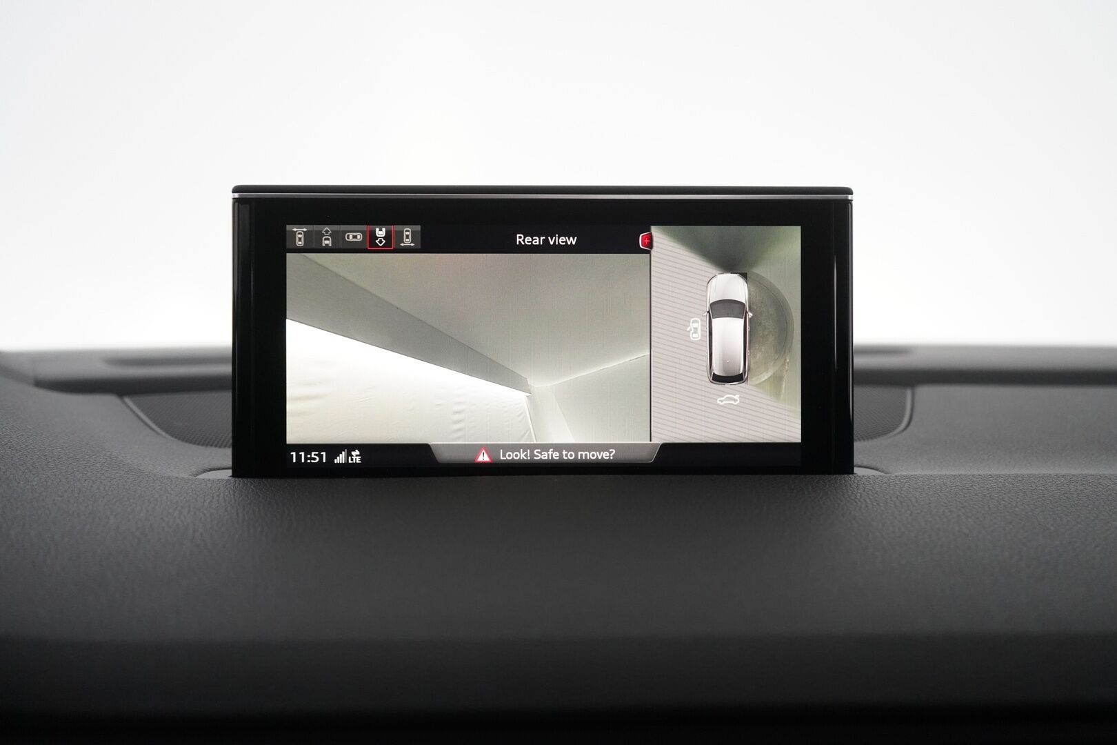 Audi Q7 2017 Business 3,0 V6 TDI e-tron quattro tiptronic * ACC / Webasto / 360° Kamera / Koukku / HUD / Ilma-alusta * - Akku kuntotarkastettu / Kahdet Audin vanteet / SUPER VARUSTEET!