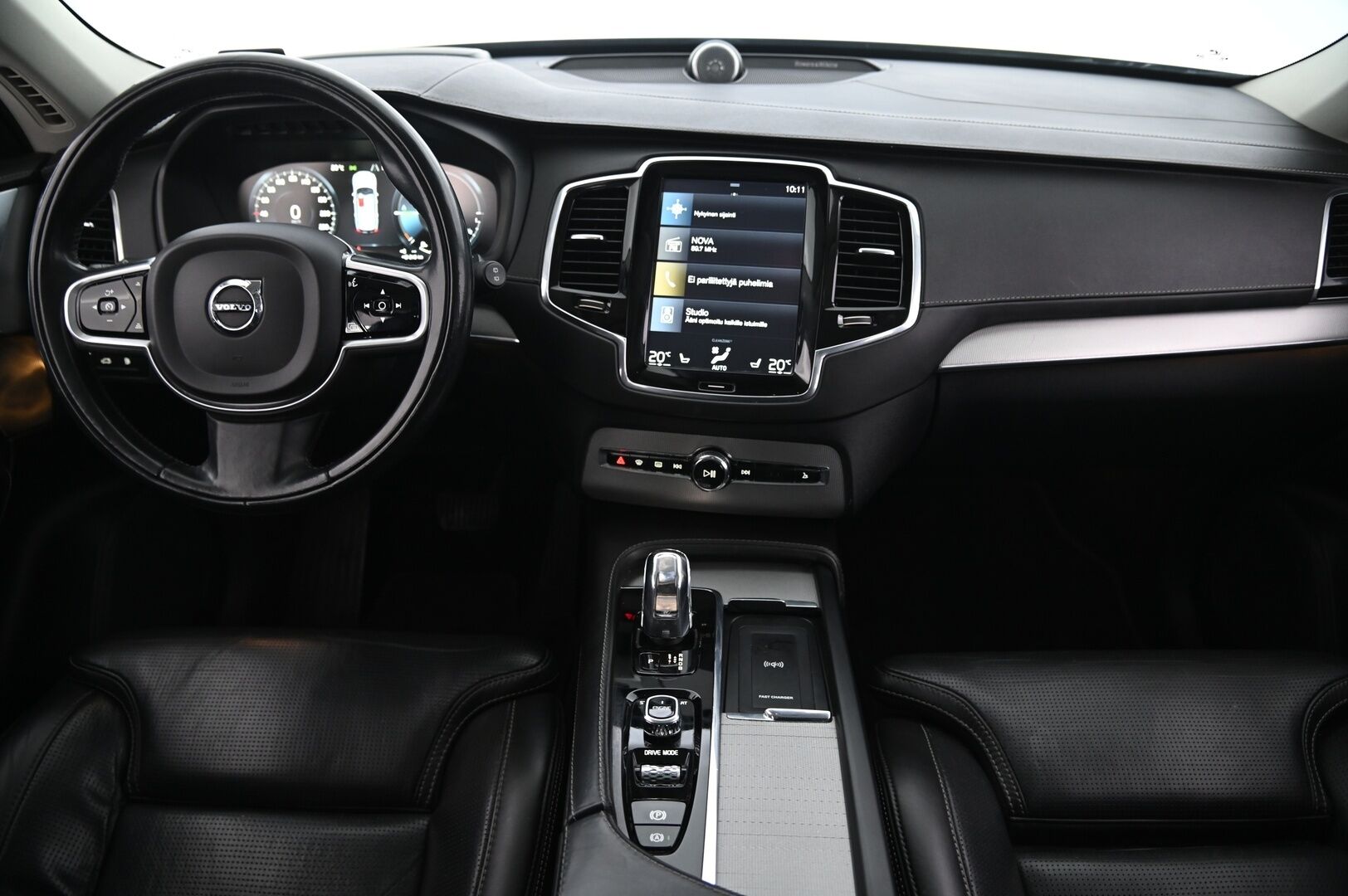 Volvo XC90 2017 T8 Twin Engine AWD Inscription aut **7P / B&W / HUD / Hierovat Ilmastoidut muisti nahat / VOC* - *SoH 82,1% / 2x renkaat&alumiinivanteet*