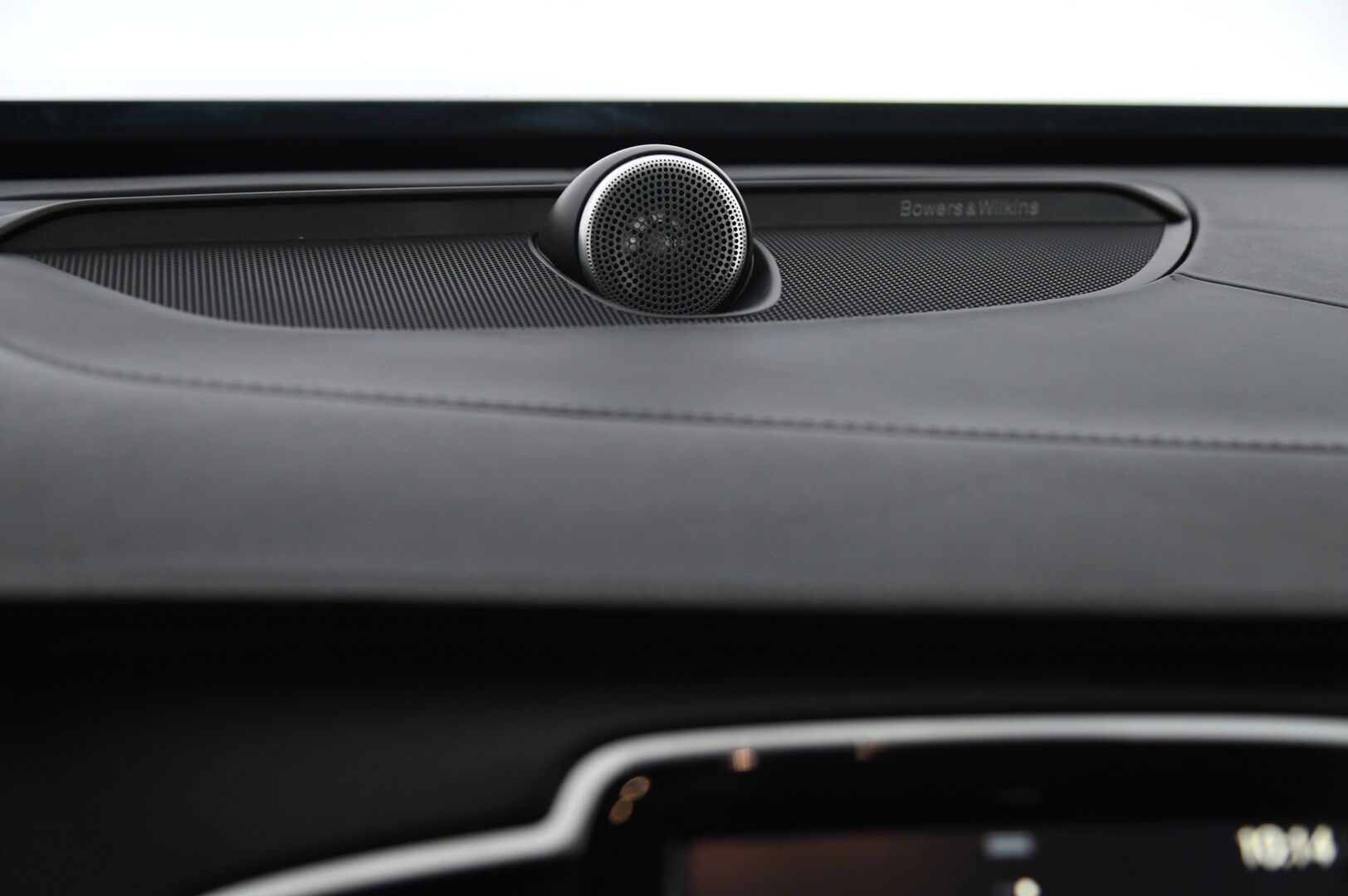 Volvo XC90 2017 T8 Twin Engine AWD Inscription aut **7P / B&W / HUD / Hierovat Ilmastoidut muisti nahat / VOC* - *SoH 82,1% / 2x renkaat&alumiinivanteet*