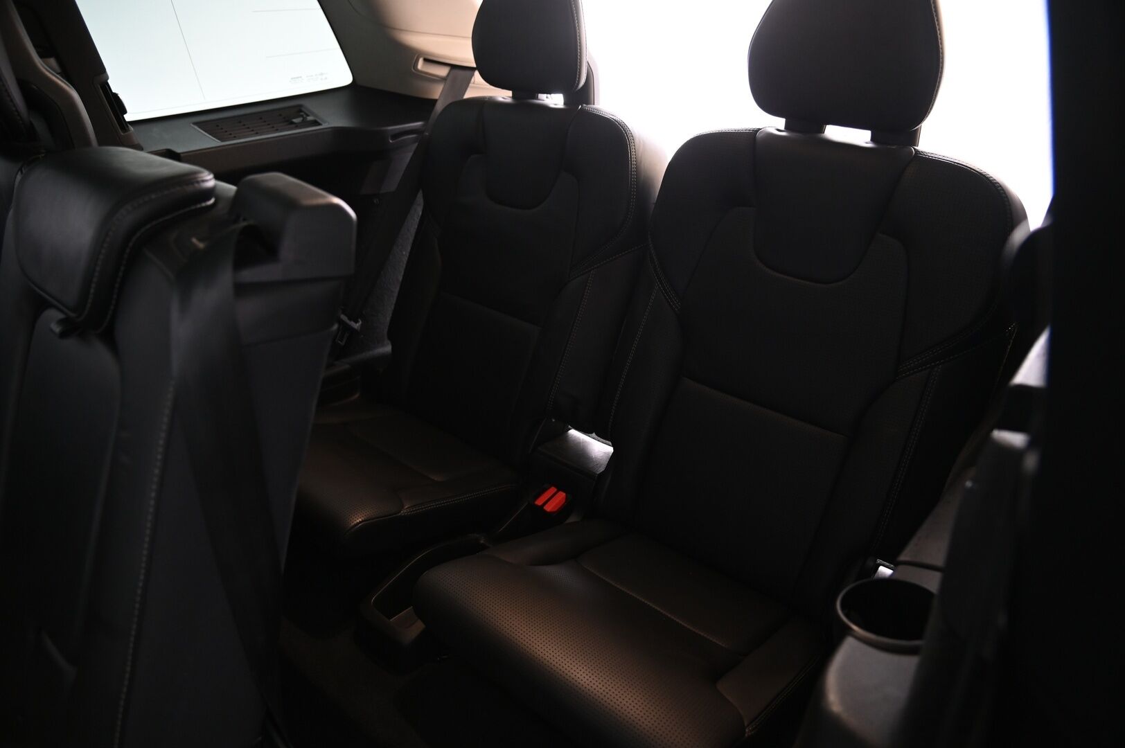 Volvo XC90 2017 T8 Twin Engine AWD Inscription aut **7P / B&W / HUD / Hierovat Ilmastoidut muisti nahat / VOC* - *SoH 82,1% / 2x renkaat&alumiinivanteet*