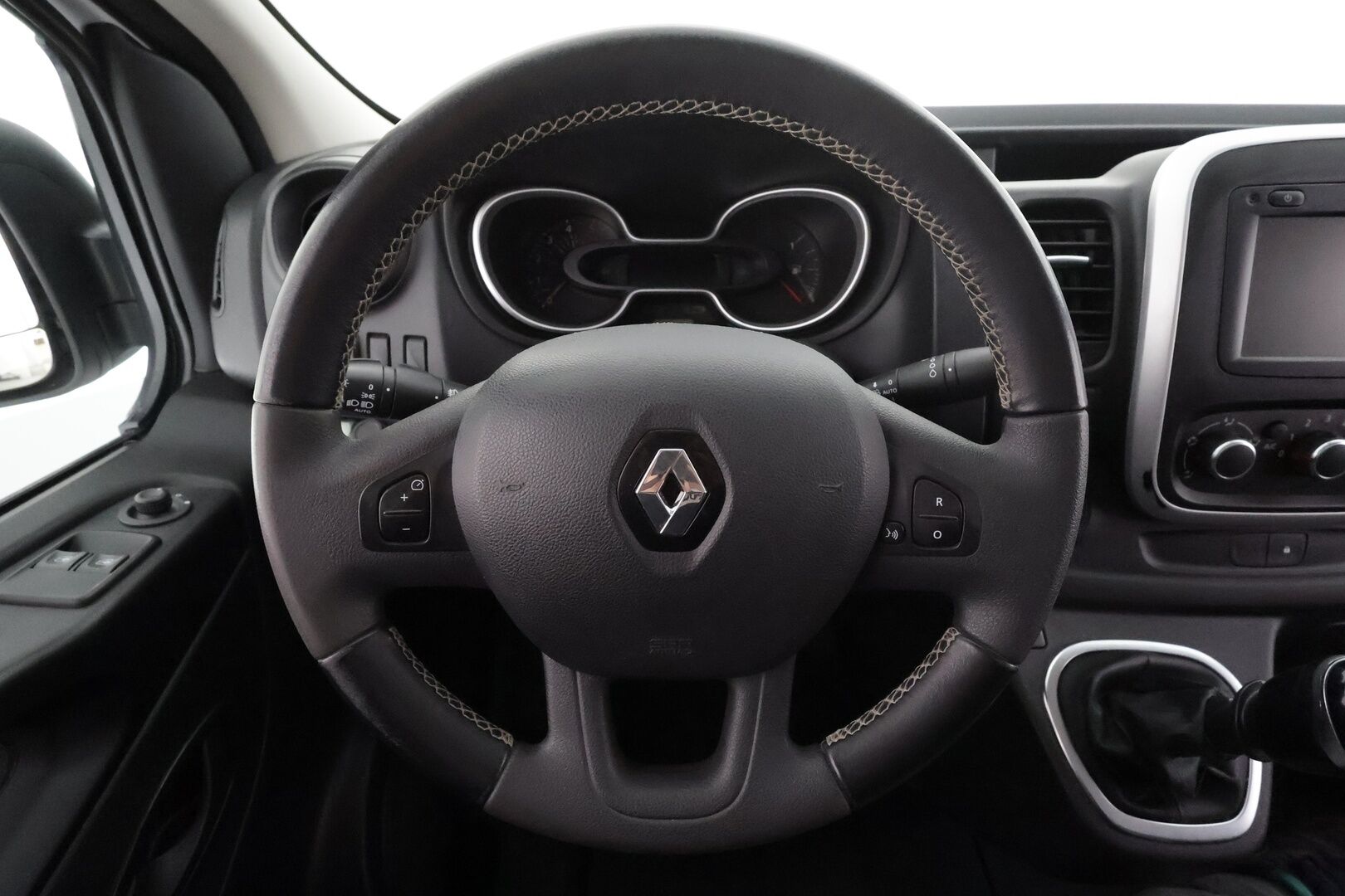 Renault Trafic 2020 dCi 120 L2H1 6,0m3 Navi Edition * ALV / Webasto / Vakkari / LED / P.Kamera / Navi / Koukku * - Suomi-auto / Kahdet renkaat 