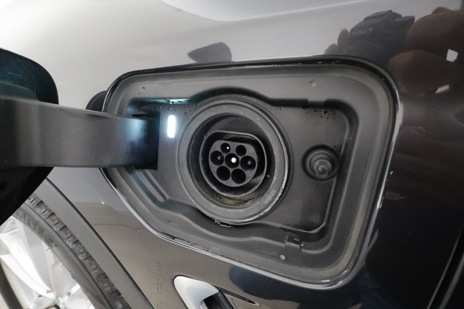 BMW X3 2020 G01 xDrive 30e A Charged Edition xLine * Vakkari / P.kamera / Adapt.LED / Muistipenkki / Hifi / Koukku / Navi / Nahat / Sähköluukku * - Suomi-auto / Kahdet renkaat aluvanteilla - HULLUT BLACKWEEK JATKOT - KORKOTARJOUS 2,49%