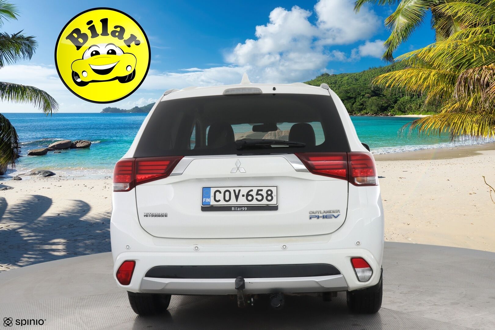 Mitsubishi Outlander 2017 Outlander PHEV  4WD 5P - Huutokaupat.com / Siisti! / Katso huollot / KAhdet hyvät renkaat!