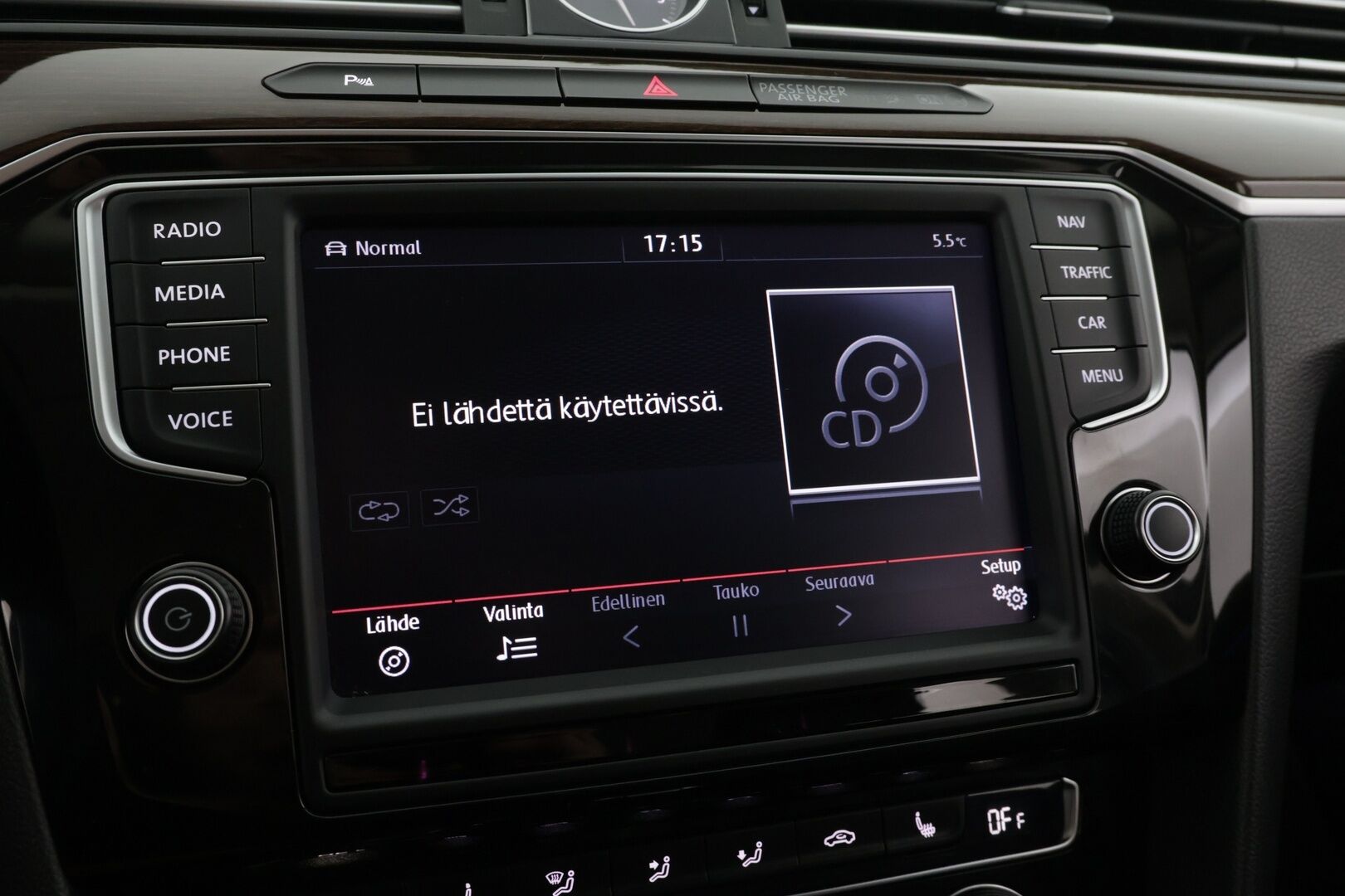 Volkswagen Passat 2016 Variant GTE Plug-In Hybrid 160 kW (218 hv) DSG-automaatti ** ACC / Digimittaristo / Koukku / Nahat / Dynaudio / Kamera / - Jakopää vaihdettu 01/23 / Kahdet asialliset renkaat vanteilla