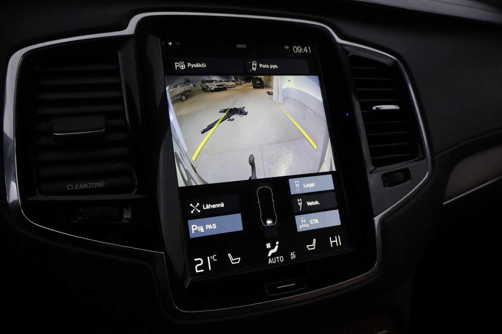 Volvo XC90 2016 T8 Twin Engine AWD Inscription aut *ACC / Bowers&Wilkins / Panorama / P.kamera / S.koukku / Navi / Ruskeatnahat / Muistipenkit* - Jakopää tehty 164tkm! / Lähes uudet Nokian kitkat / 2Xoem vanteet * 