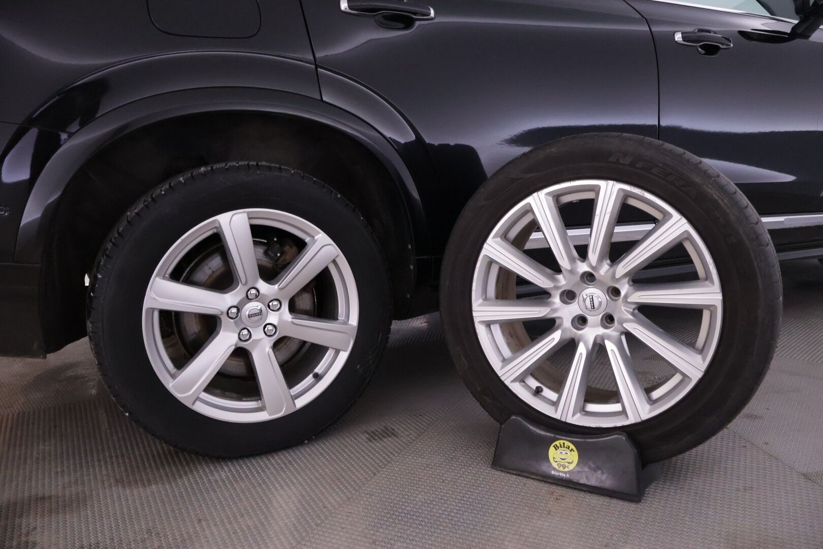 Volvo XC90 2016 T8 Twin Engine AWD Inscription aut *ACC / Bowers&Wilkins / Panorama / P.kamera / S.koukku / Navi / Ruskeatnahat / Muistipenkit* - Jakopää tehty 164tkm! / Lähes uudet Nokian kitkat / 2Xoem vanteet * 