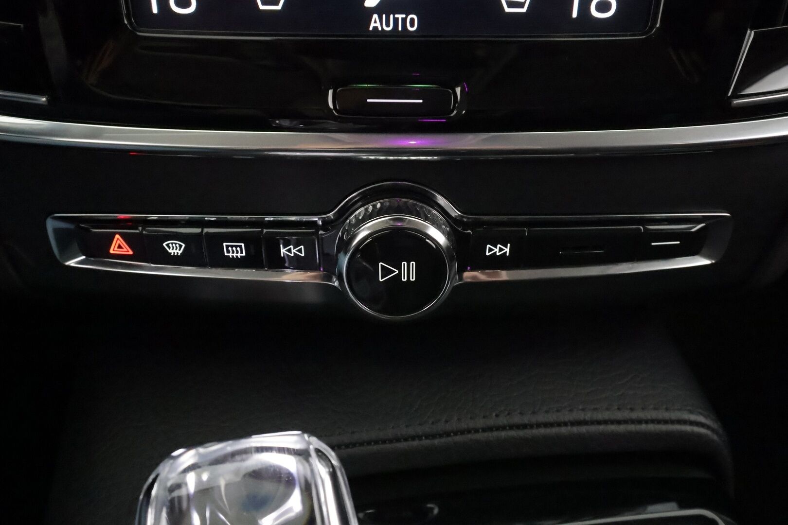 Volvo S90 2021 T8 TwE AWD Business Inscription aut * ACC / HUD / Full LED / Ilma-alusta / H&K / Muistipenkit / Webasto / P.kamera * - 1.Om Suomi-auto / Kahdet renkaat aluvanteilla / Huippuvarusteet - HULLUT AVAJAISHULINAT KORKOTARJOUS 3,29 %