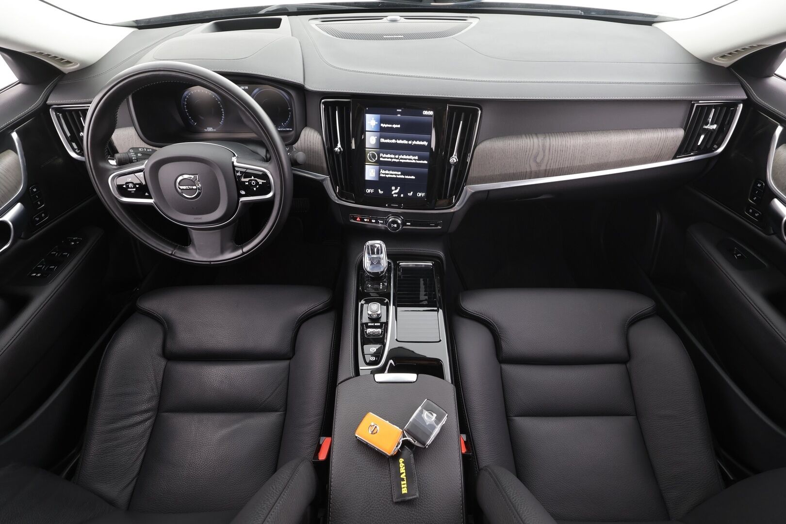 Volvo S90 2021 T8 TwE AWD Business Inscription aut * ACC / HUD / Full LED / Ilma-alusta / H&K / Muistipenkit / Webasto / P.kamera / Nahat * - 1.Om Suomi-auto / Kahdet renkaat aluvanteilla / Huippuvarusteet