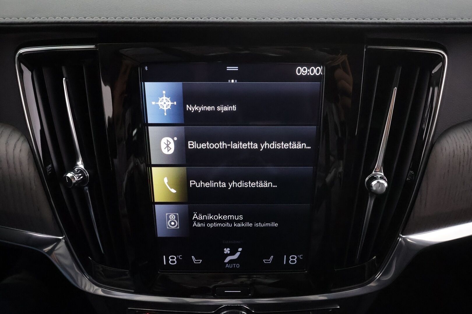 Volvo S90 2021 T8 TwE AWD Business Inscription aut * ACC / HUD / Full LED / Ilma-alusta / H&K / Muistipenkit / Webasto / P.kamera / Nahat * - 1.Om Suomi-auto / Kahdet renkaat aluvanteilla / Huippuvarusteet