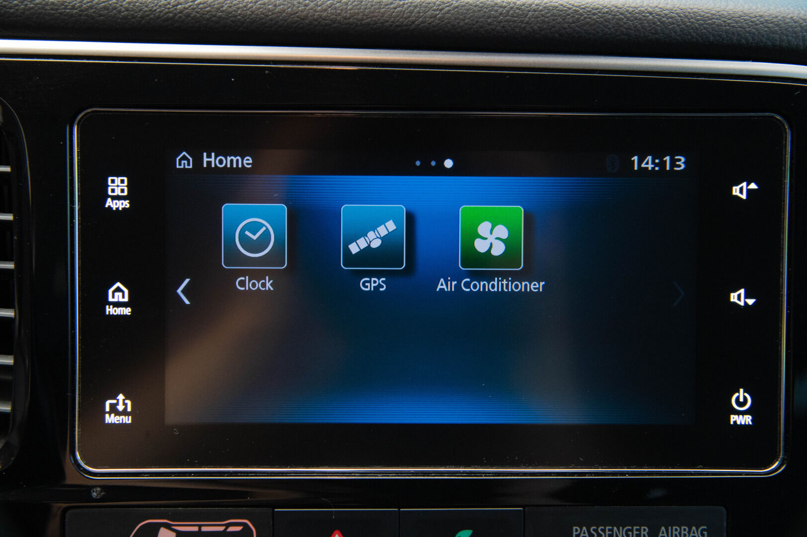 Mitsubishi OUTLANDER PHEV 2017 Intense Plus Business 4WD 5P - ACC | Koukku | Kamera | Nahka-Alcantara | Merkkihuollettu | Kahdet renkaat alumiinivantein | Viimeisin huolto 147tkm