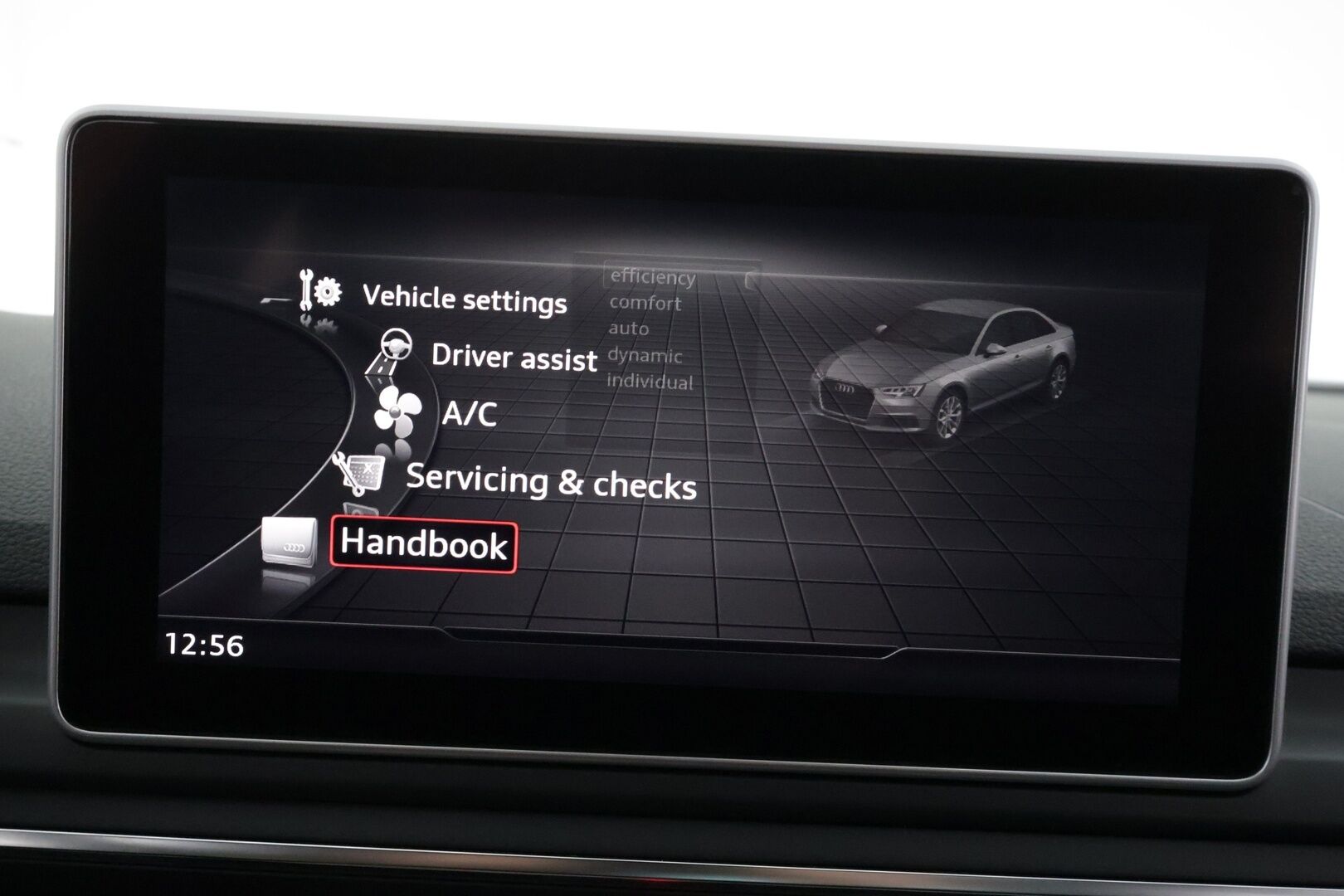 Audi A4 2016 Sedan First Edition Business Sport 2,0 TFSI 185 kW quattro S-line * ACC / HUD / Webasto / Bang&Olufsen / 360-kamera * - Kahdet Renkaat