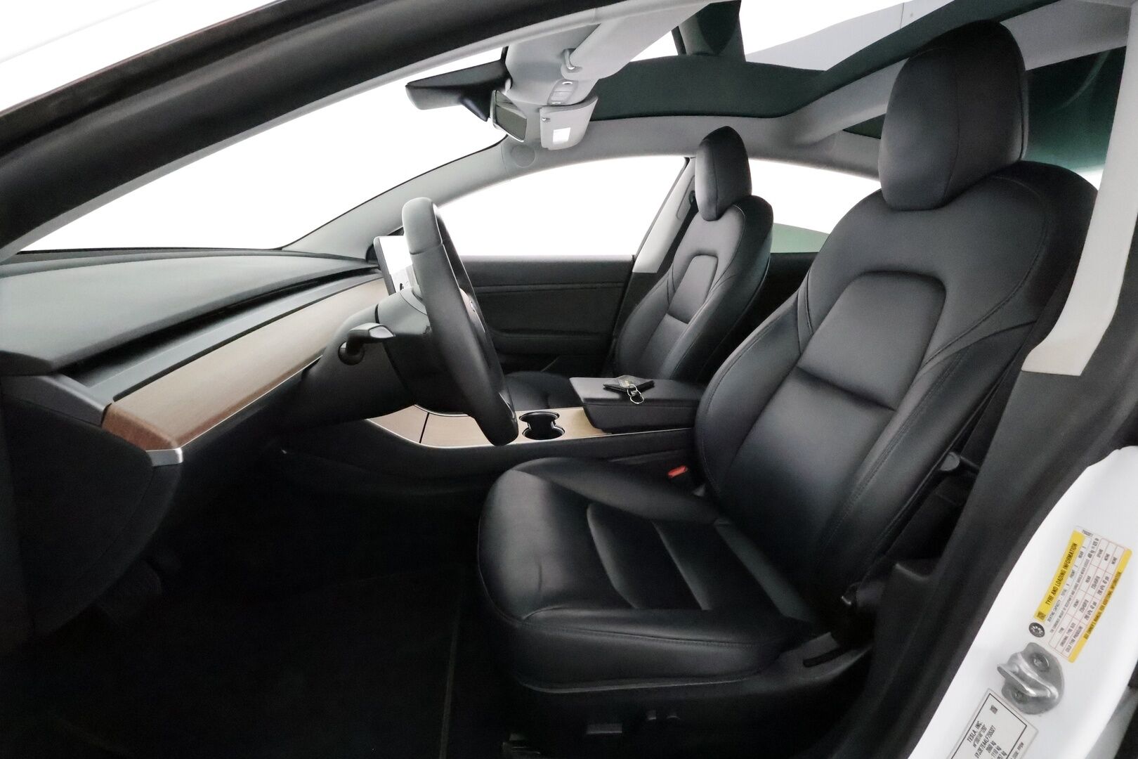 Tesla Model 3 2020 Standard Range Plus *Lasikatto / ACC / LED / P.kamera / Muistipenkki / Navi / Kaistavahti / Nahkaverhoilu* - Suomi-auto / Akku kuntotarkastettu!