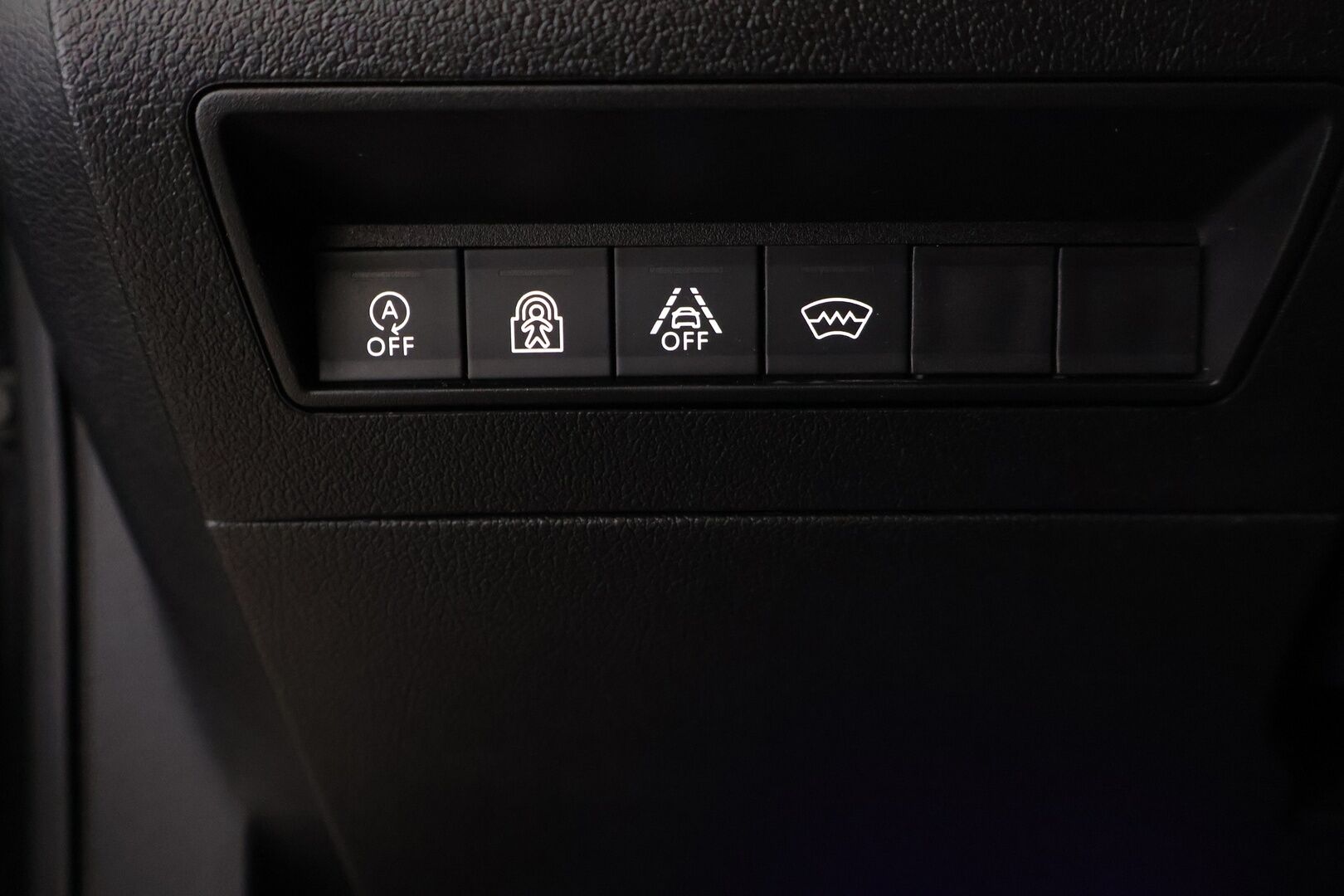 Toyota Proace CITY Verso 2020 Active L1 1,2 130 Autom. 5-H / Suomi-auto / Webasto / Vakkari / Kaistavahti / Koukku / Lohko + sisäp. / - *Juuri saapunut! / 2x Renkaat aluvanteilla / Pysäköintitutka takana*