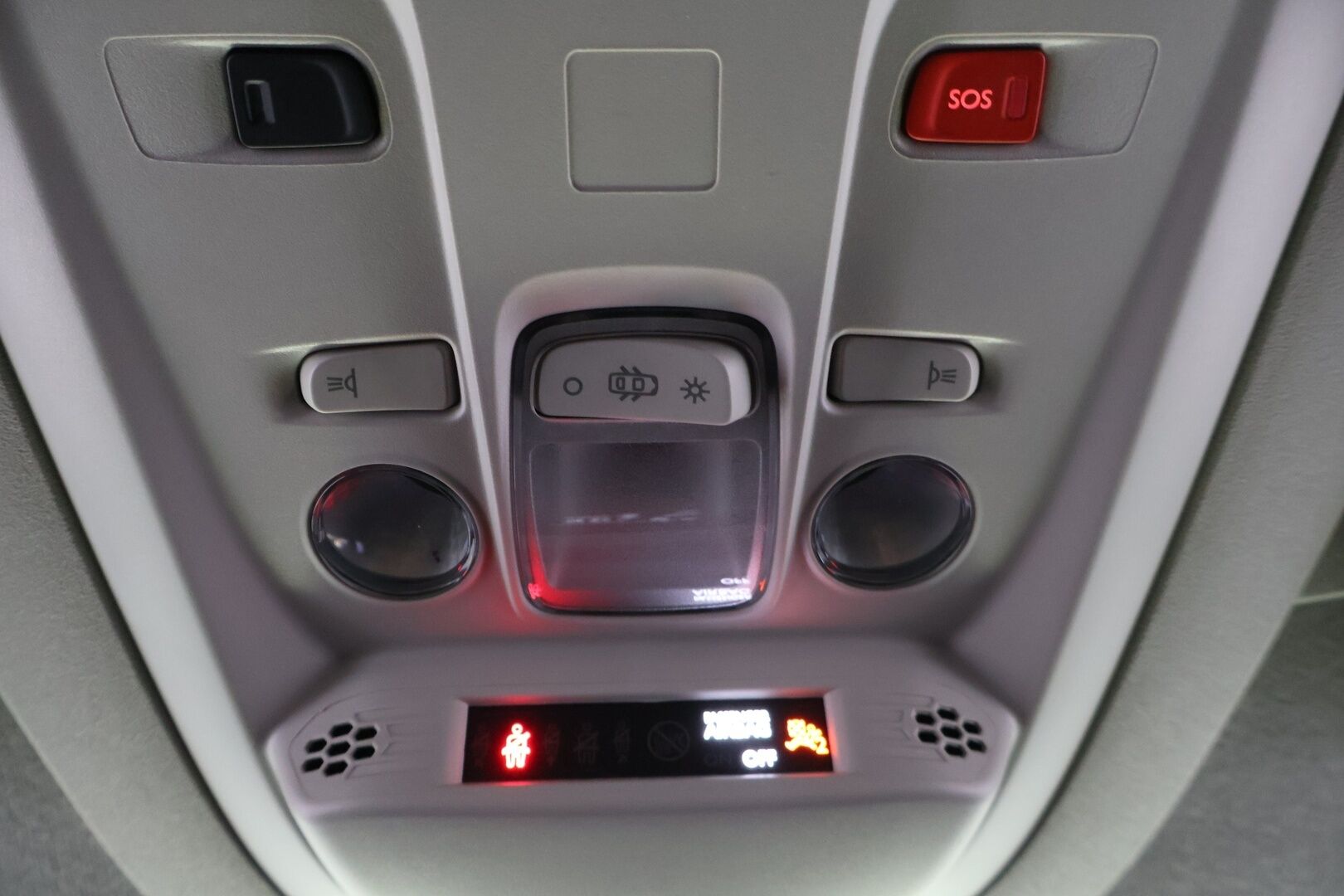 Toyota Proace CITY Verso 2020 Active L1 1,2 130 Autom. 5-H / Suomi-auto / Webasto / Vakkari / Kaistavahti / Koukku / Lohko + sisäp. / - *Juuri saapunut! / 2x Renkaat aluvanteilla / Pysäköintitutka takana*