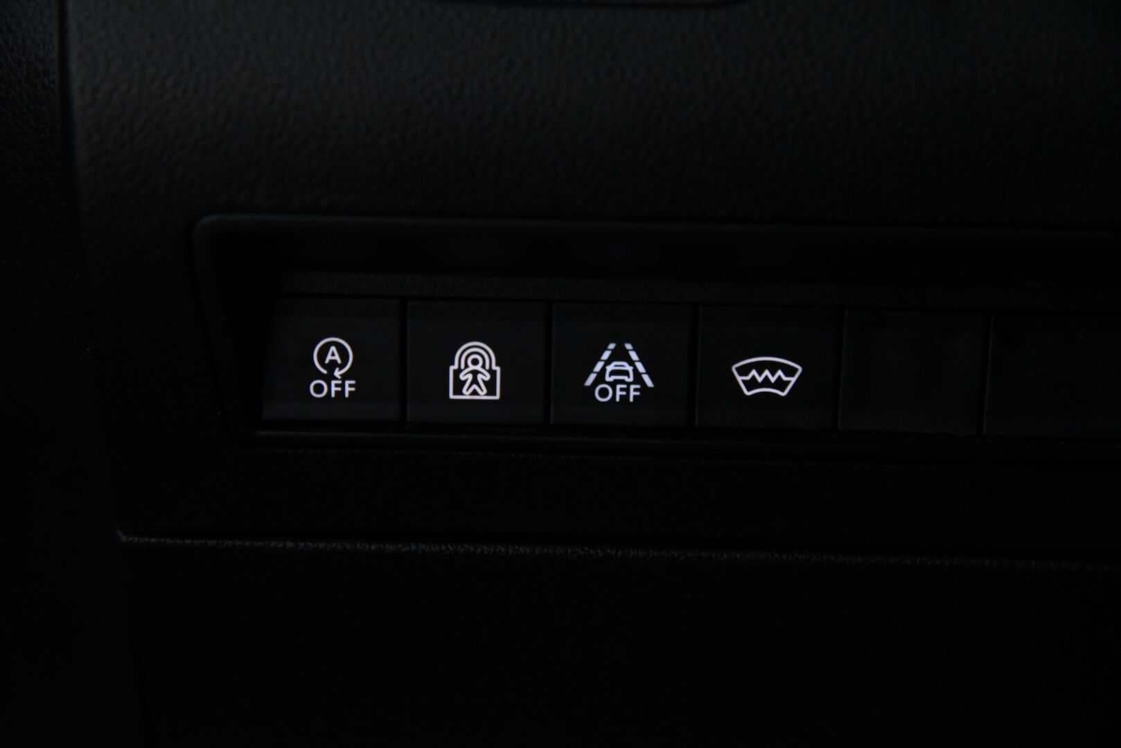 Toyota Proace CITY Verso 2020 Active L1 1,2 130 Autom. 5-H / 1-om. Suomi-auto / Webasto / Vakkari / Kaistavahti / Koukku / Lohko + sisäp. /