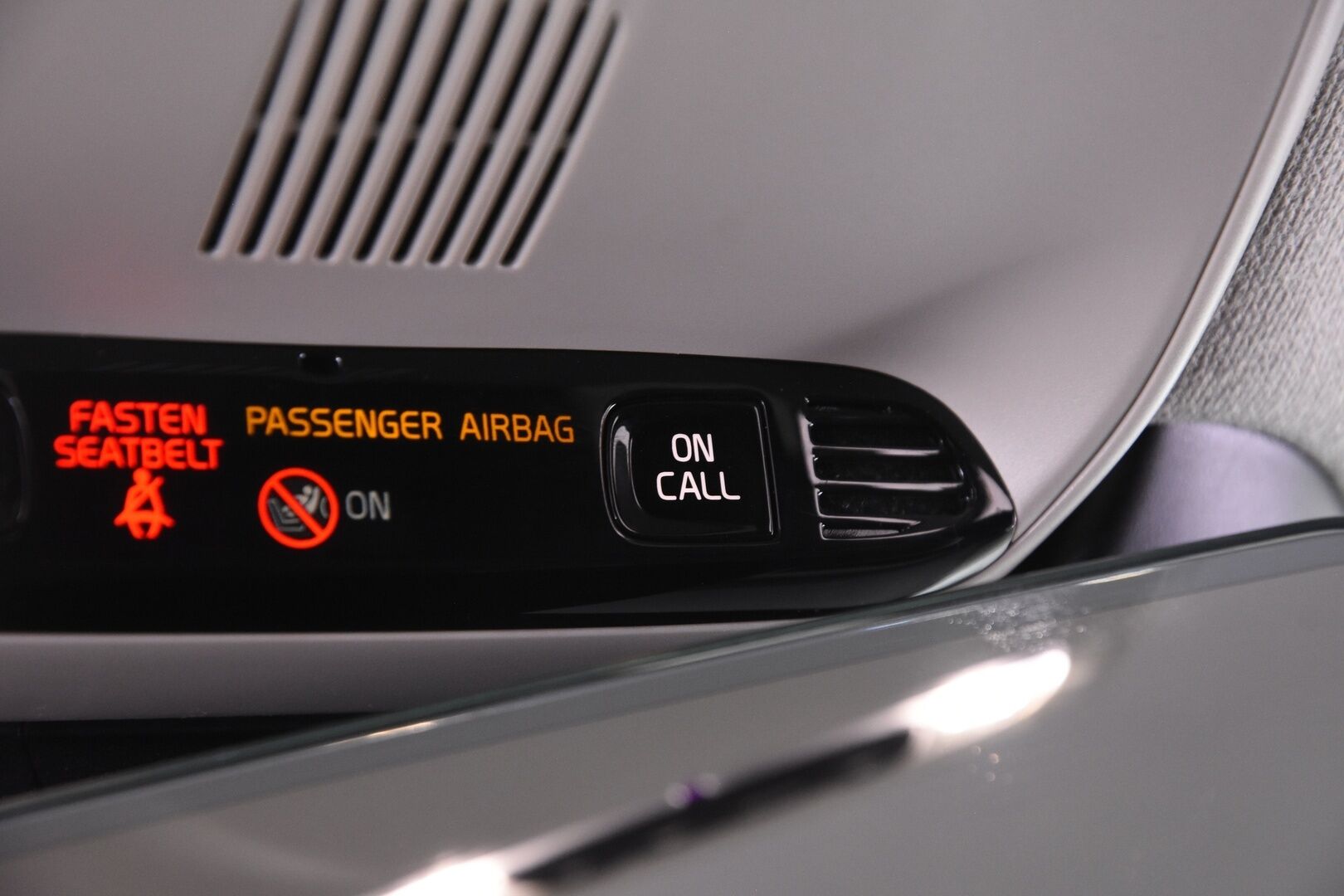 Volvo XC40 2021 B4 MHEV Business Inscription aut.   *Adapt.Vakkari / 360° Kamera  / Webasto / Nahkasisusta / Muistipenkki / Navi / KeylessGo / Sähköluukku* - *Näppärä maasturi hyvällä maavaralla ja todella kattavilla varusteilla!*