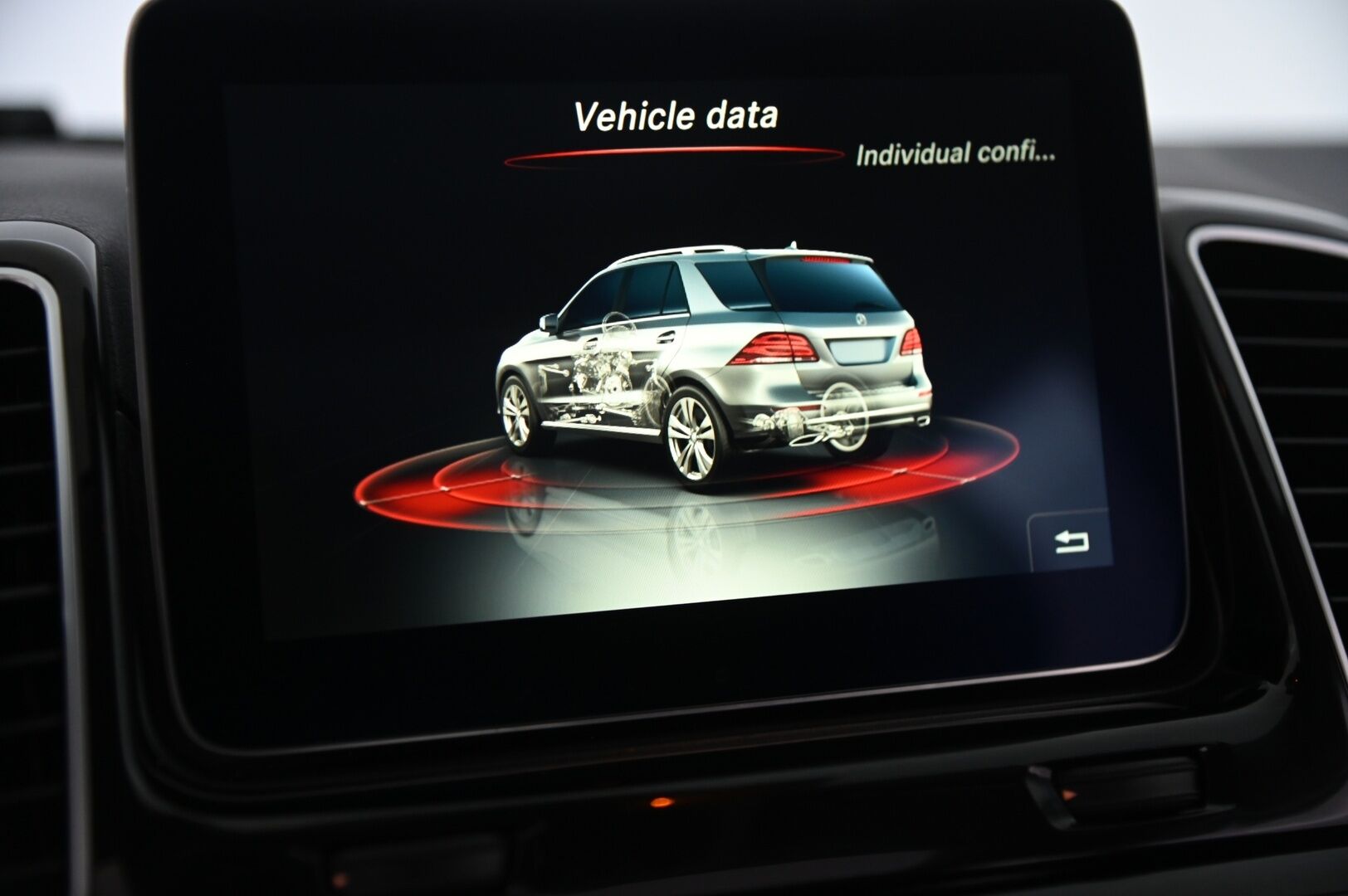 Mercedes-Benz GLE 2016 GLE 500 e 4MATIC Farmari (AC) 5ov 2996cm3 A - ACC | Panorama | HUD | BLISS | Vetokoukku | Takanäytöt | IHC+ | Muistit | Navi | H&K | 360 kamera | Webasto | 2x alut