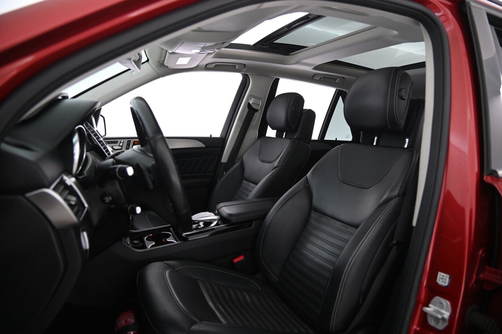 Mercedes-Benz GLE 2017 500 e 4Matic AMG - ACC | Panorama | HUD | BLISS | Vetokoukku | Takanäytöt | IHC+ | Muistit | Navi | H&K | 360 kamera | Webasto | 2x alut