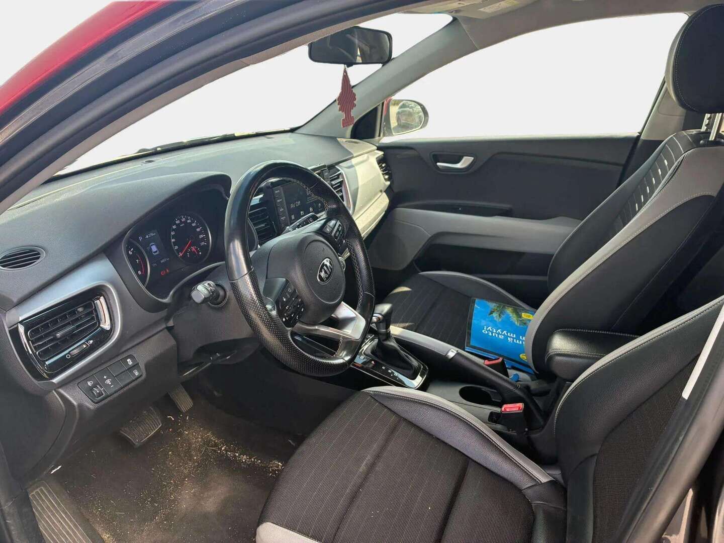 Kia Stonic 2020 1,0 T-GDI ISG 120hv EX Design DCT EcoDynamics - Vakkari | Peruutuskamera | Lohkolämmitin sisähaaralla | Puolinahkasisusta | App Connect | Autom. Ilmastointi | Penkin- ja ratinlämmitin | Kahdet renkaat aluvantein 