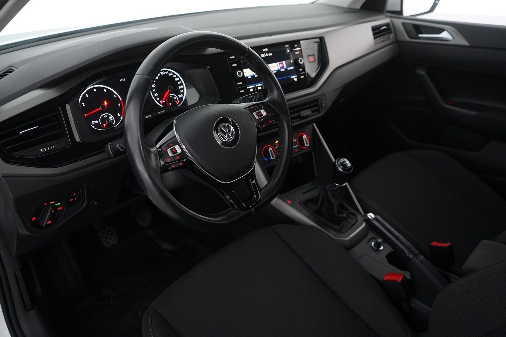Volkswagen Polo 2021 Style 1.0 TGI 66 kW *ACC / AppleCarPlay / AndroidAuto / Lohko* - Suomi-Auto / Kahdet hyväkuntoiset renkaat alumiinivantein / Juuri huollettu - HULLU BLACKWEEK KORKOTARJOUS 2,49%