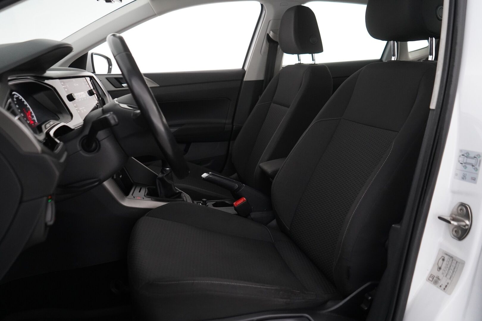 Volkswagen Polo 2021 Style 1.0 TGI 66 kW *ACC / AppleCarPlay / AndroidAuto / Lohko* - Suomi-Auto / Kahdet hyväkuntoiset renkaat alumiinivantein / Juuri huollettu