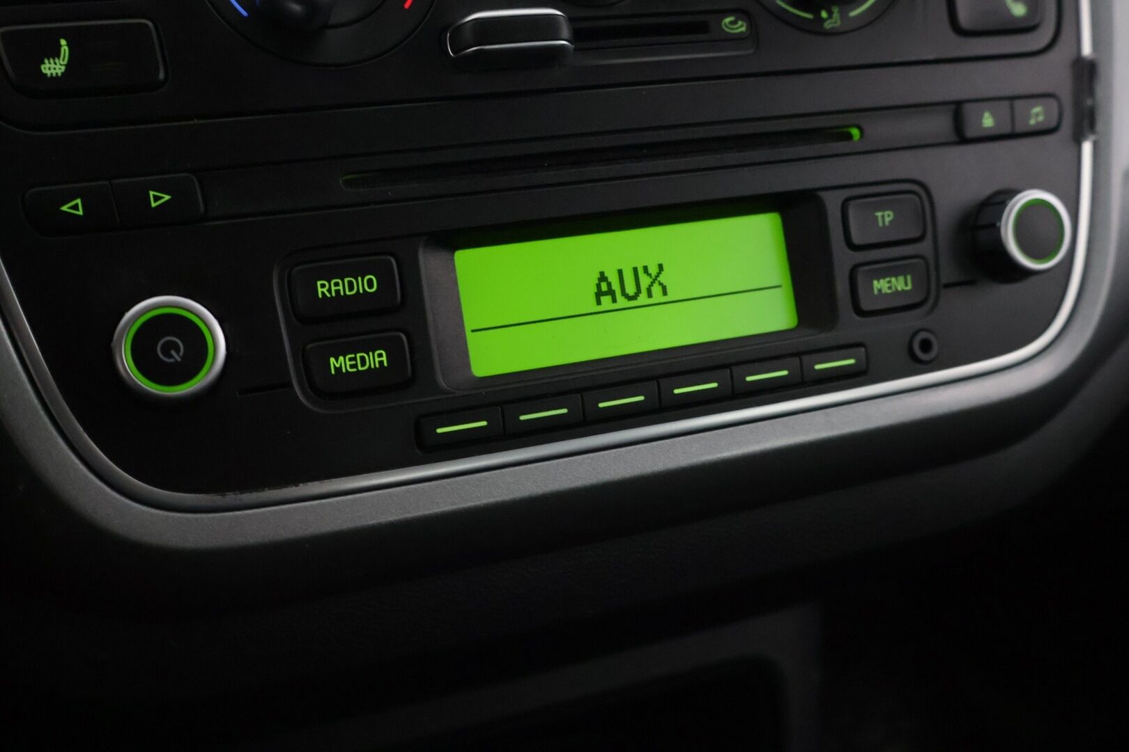 Skoda Citigo 2016 CITIGO Viistoperä (AB) 5ov 999cm3 * / Vakkari / Penkinlämmitin / Tutkat / Aux-in / * - Juuri huollettuna - HULLUT BLACKWEEK JATKOT - KORKOTARJOUS 2,49%