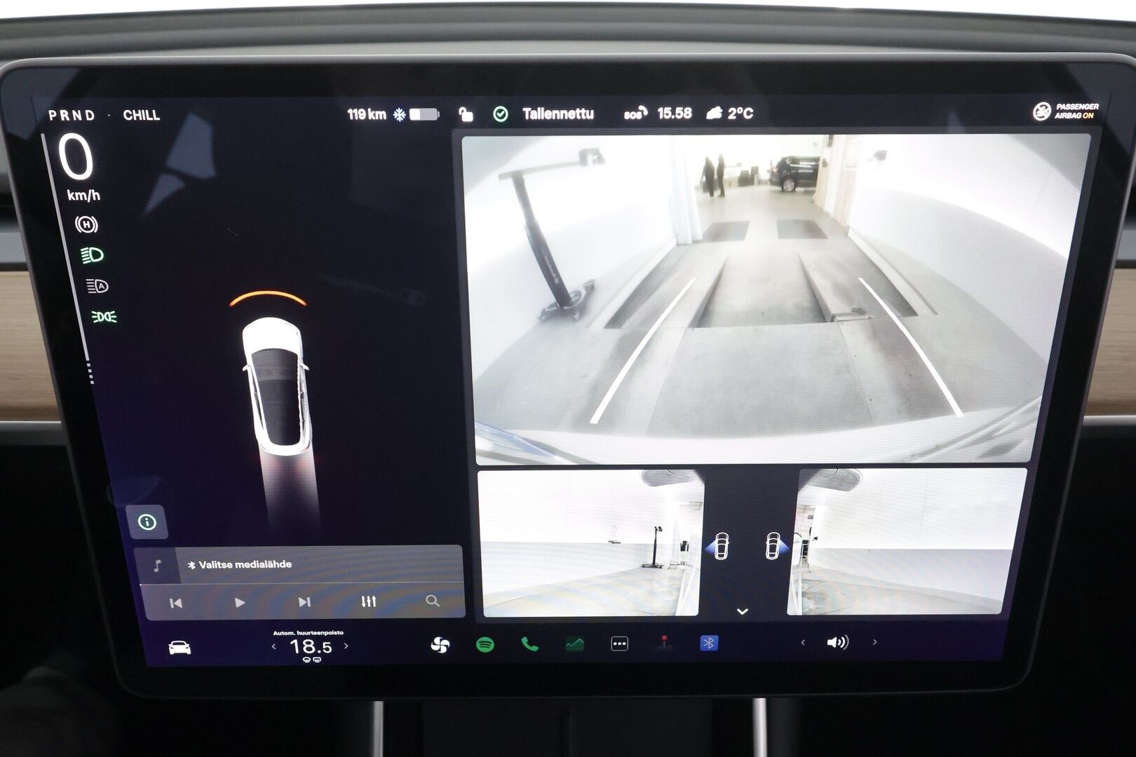 Tesla Model 3 2020 Standard Range Plus * ACC / LED / Lasikatto / Muistipenkki / P.Kamera / Kaistavahti / Navi * - Suomi-auto / 2x Latauskaapelit / Kahdet renkaat