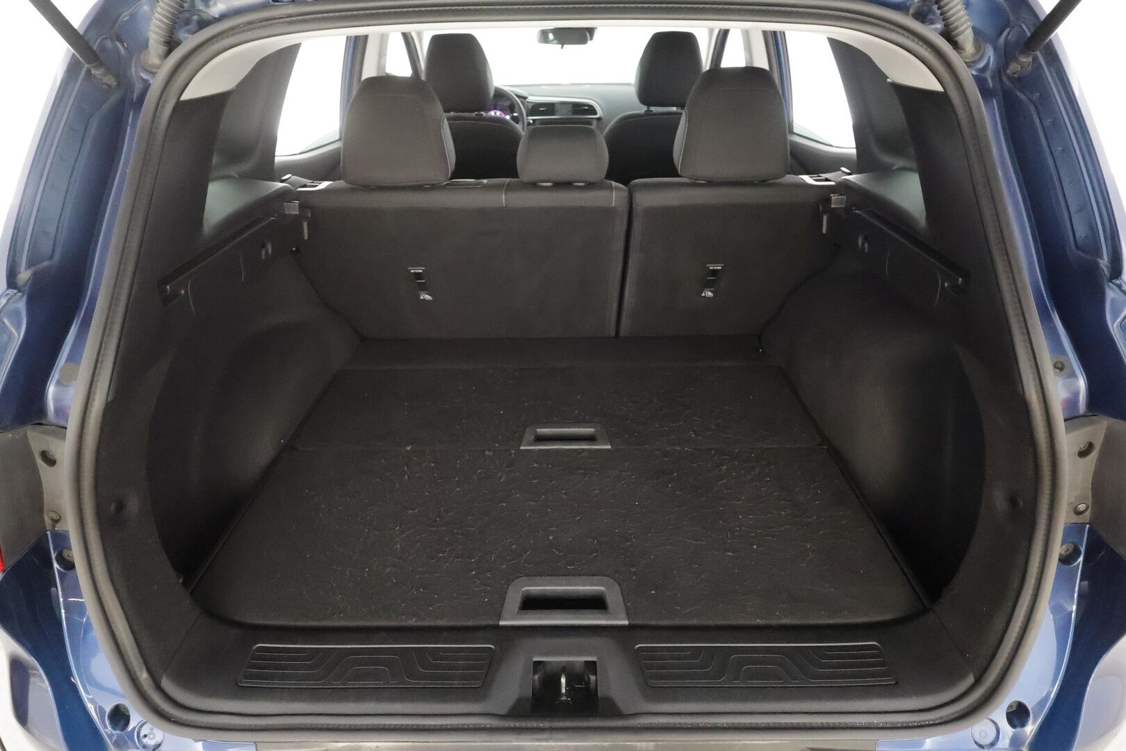 Renault Kadjar 2020 TCe 140 EDC7-aut Zen - | Vakkari | Navi | Kaistavahti | Keyless | Tutkat | Apple & Android | Aut. ilmastointi | Huoltokirja | 2x renkaat aluin | Suomiauto | 