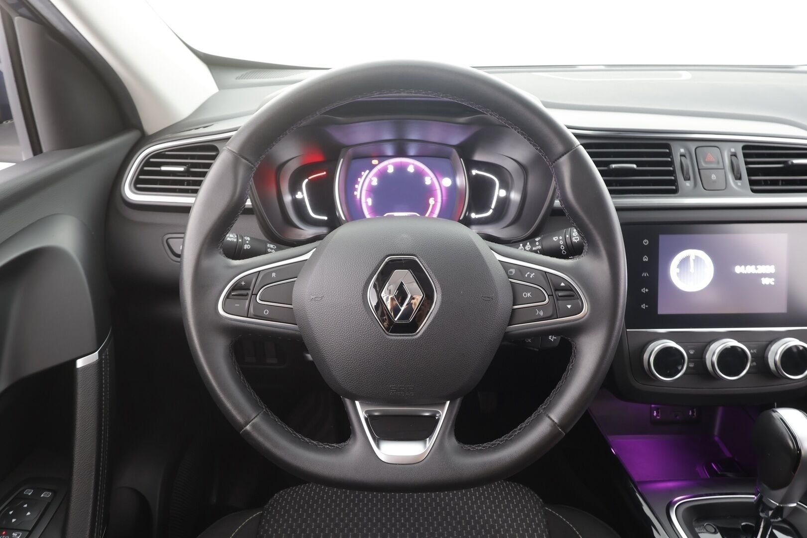Renault Kadjar 2021 TCe 140 EDC7-aut Zen - | Vakkari | Navi | Kaistavahti | Keyless | Tutkat | Apple & Android | Aut. ilmastointi | Huoltokirja | 2x renkaat aluin | Suomiauto | 