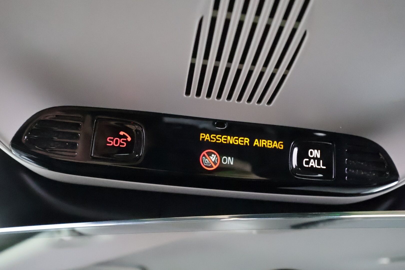 Volvo XC40 2021 B4 AWD MHEV Inscription aut - | ACC | Webasto | Koukku | Muistipenkki | LED | P.kamera | Sporttinahat | Ratinlämmitys | Keyless | Apple&Android | Suomi-auto | Kahdet Renkaat | Merkkihuollettu |