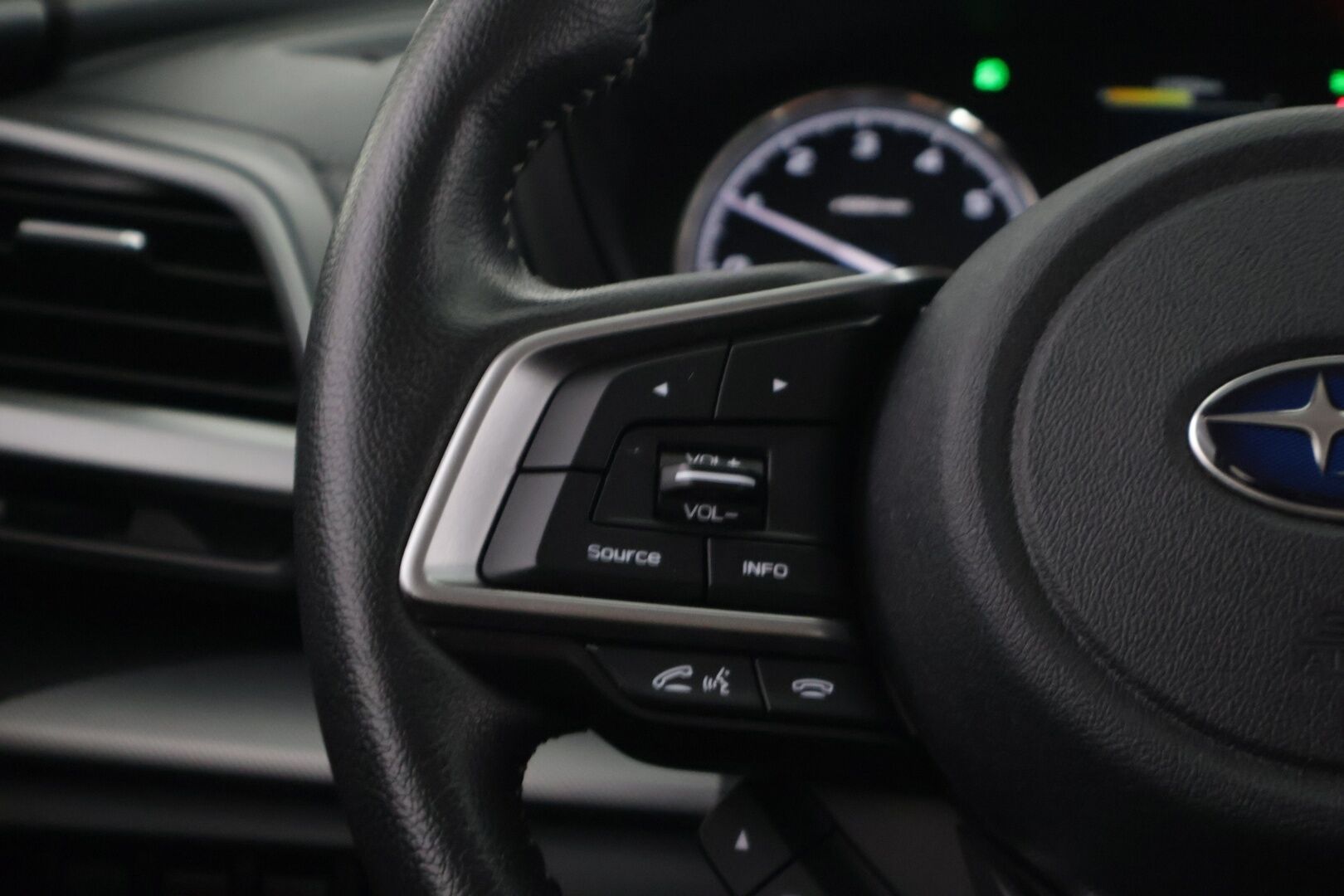 Subaru Forester 2021 FORESTER Farmari *ACC / P.Kamera / Ratinlämmitin / Tuulilasinlämmitin / Koukku / Sähköpenkit* - *Ryhdikäs / Katumaasturi / Merkkirenkaat* - HULLUT JOULUT KORKOTARJOUS 2,49% 