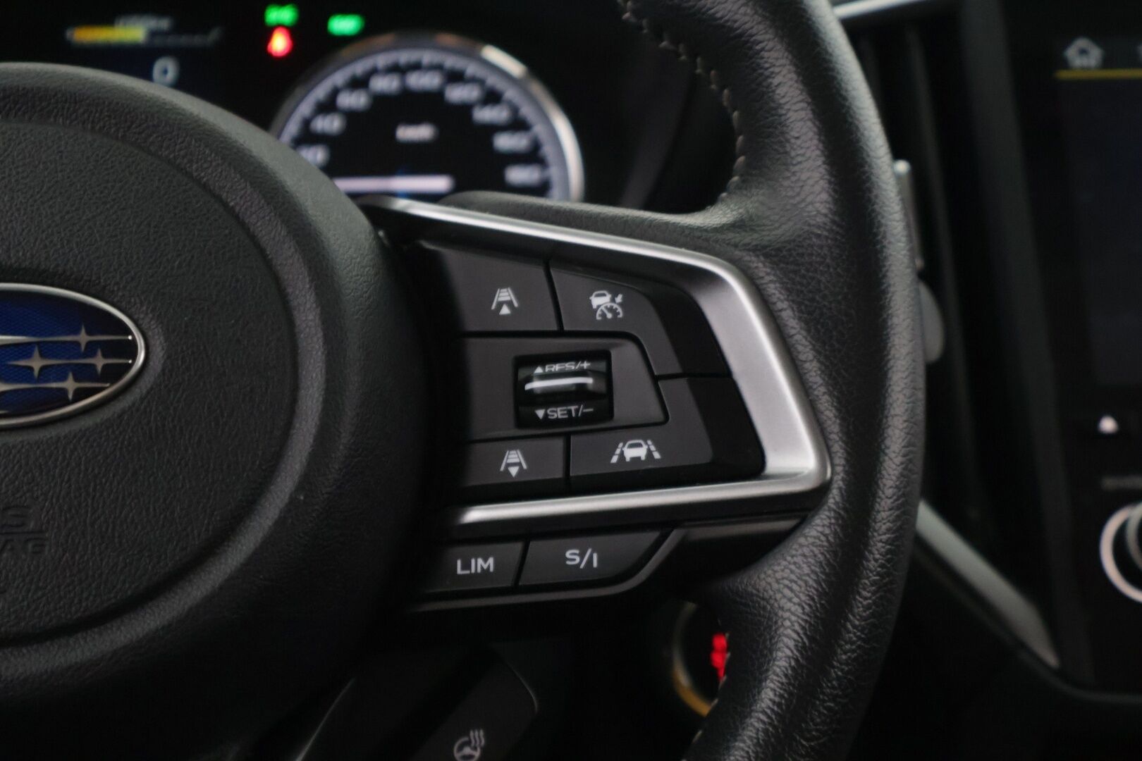 Subaru Forester 2021 FORESTER Farmari *ACC / P.Kamera / Ratinlämmitin / Tuulilasinlämmitin / Koukku / Sähköpenkit* - *Ryhdikäs / Katumaasturi / Merkkirenkaat* - HULLUT JOULUT KORKOTARJOUS 2,49% 